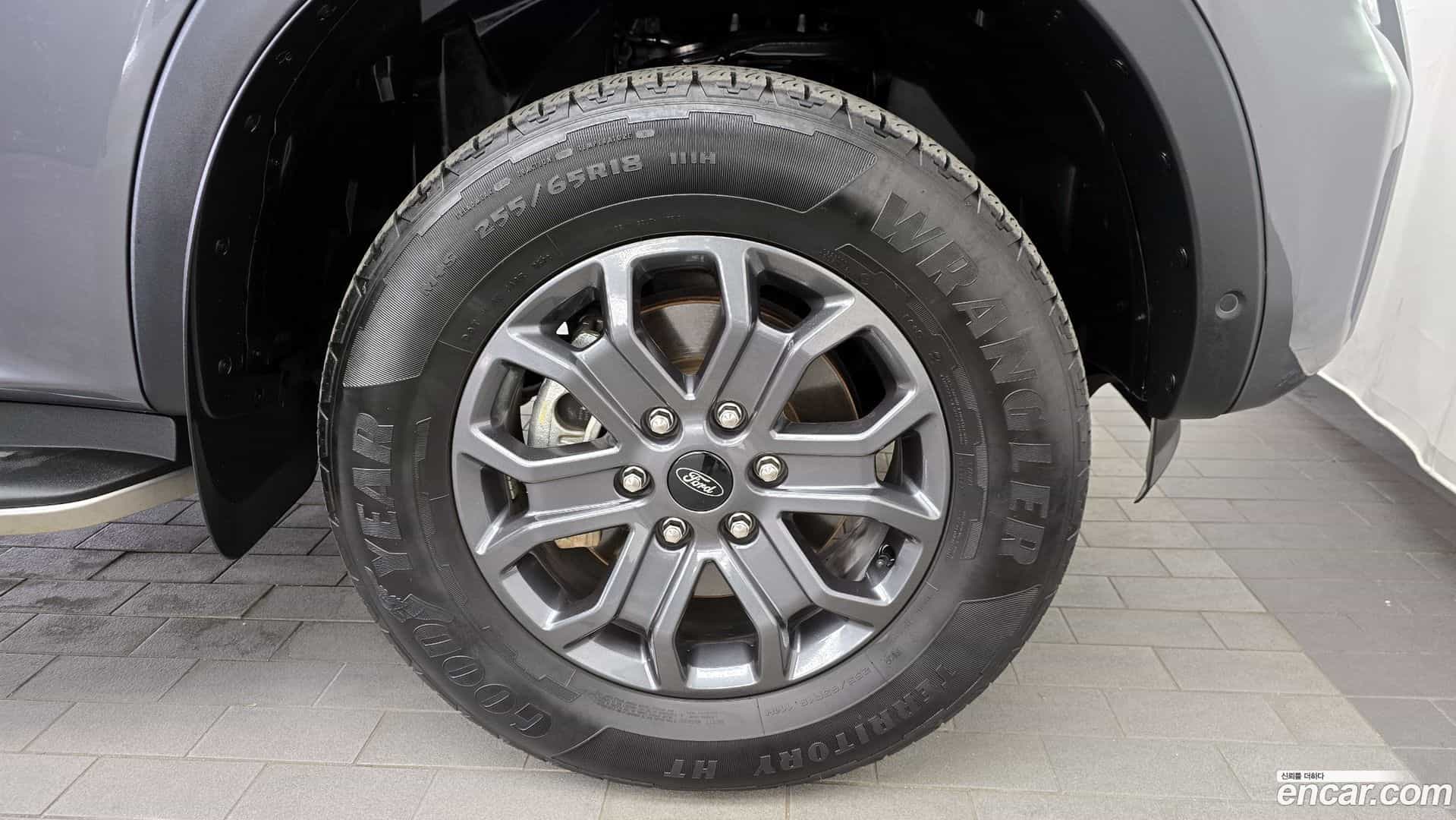 Ranger Ford 2023.2-OUTER-031