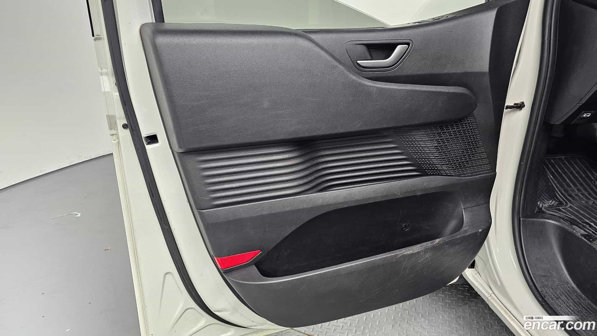 Staria Hyundai 2022.9-INNER-034