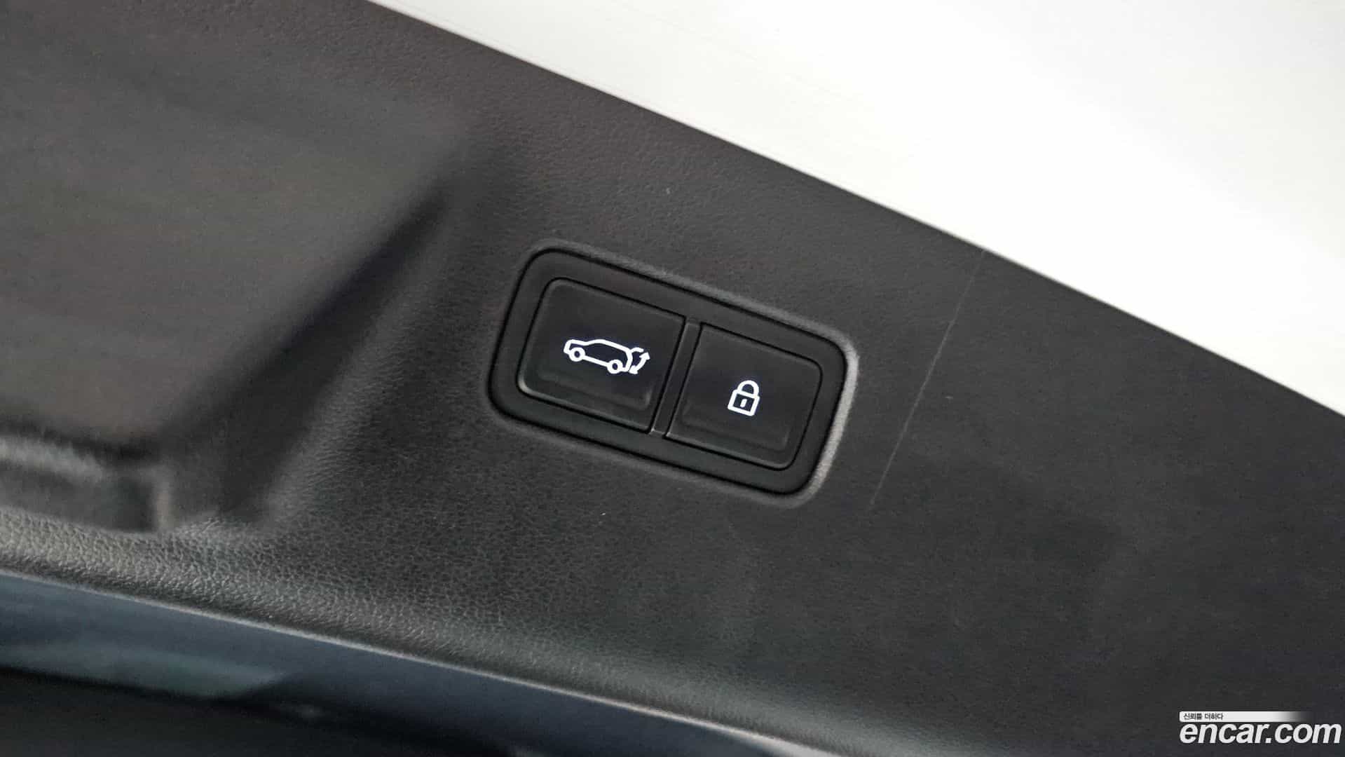 Santafe Hyundai 2024.1-OPTION-024