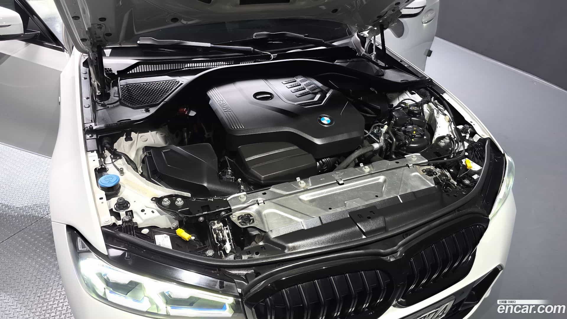 3-Series BMW 2022.10-OUTER-006