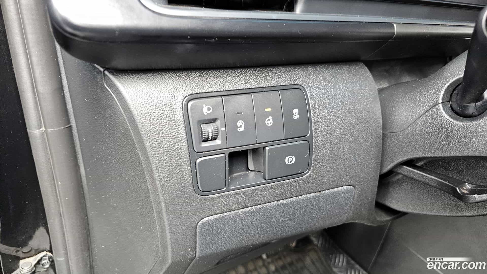 Staria Hyundai 2023.1-OPTION-023