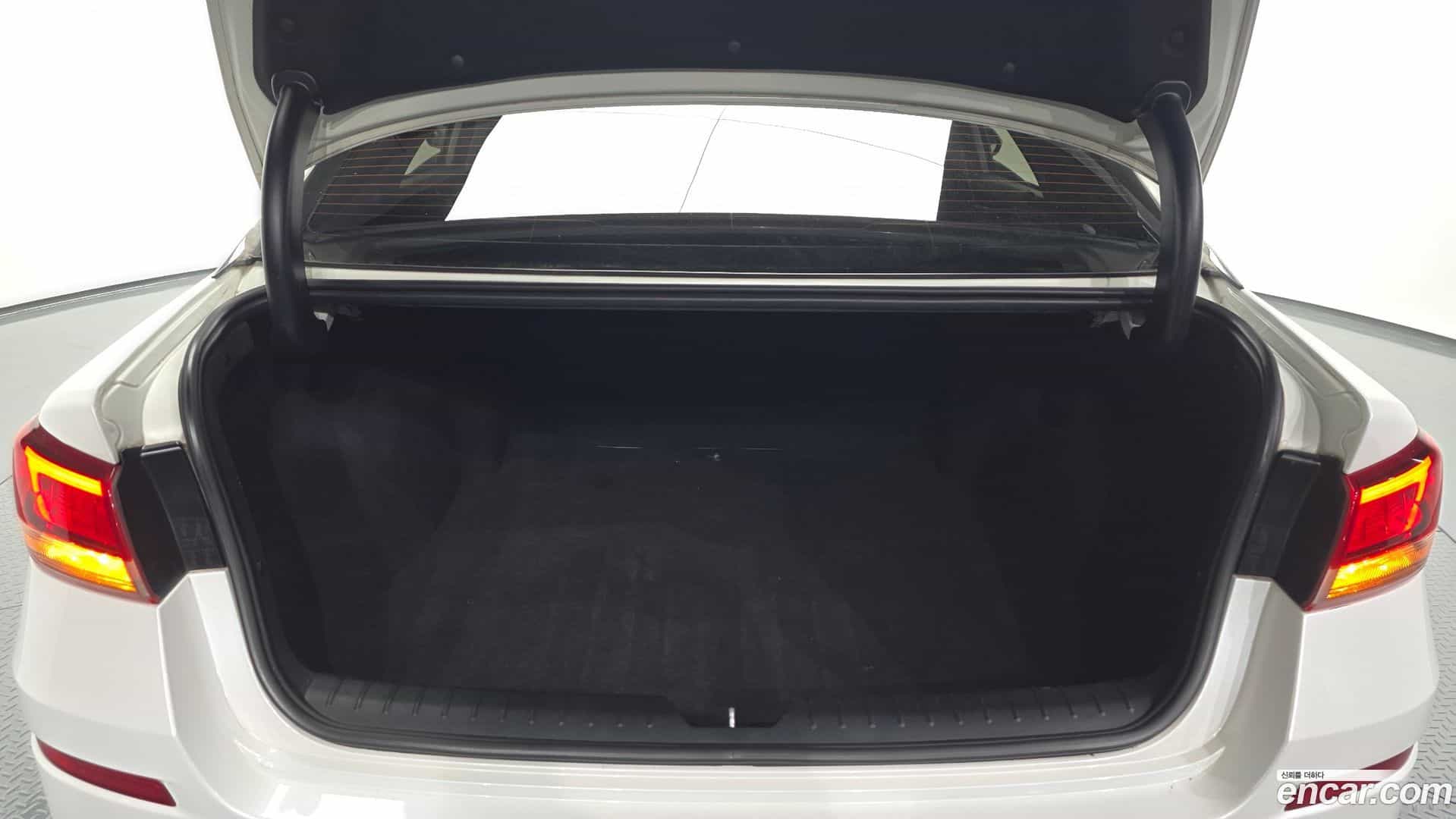 K5 Kia 2018.3-OPTION-024