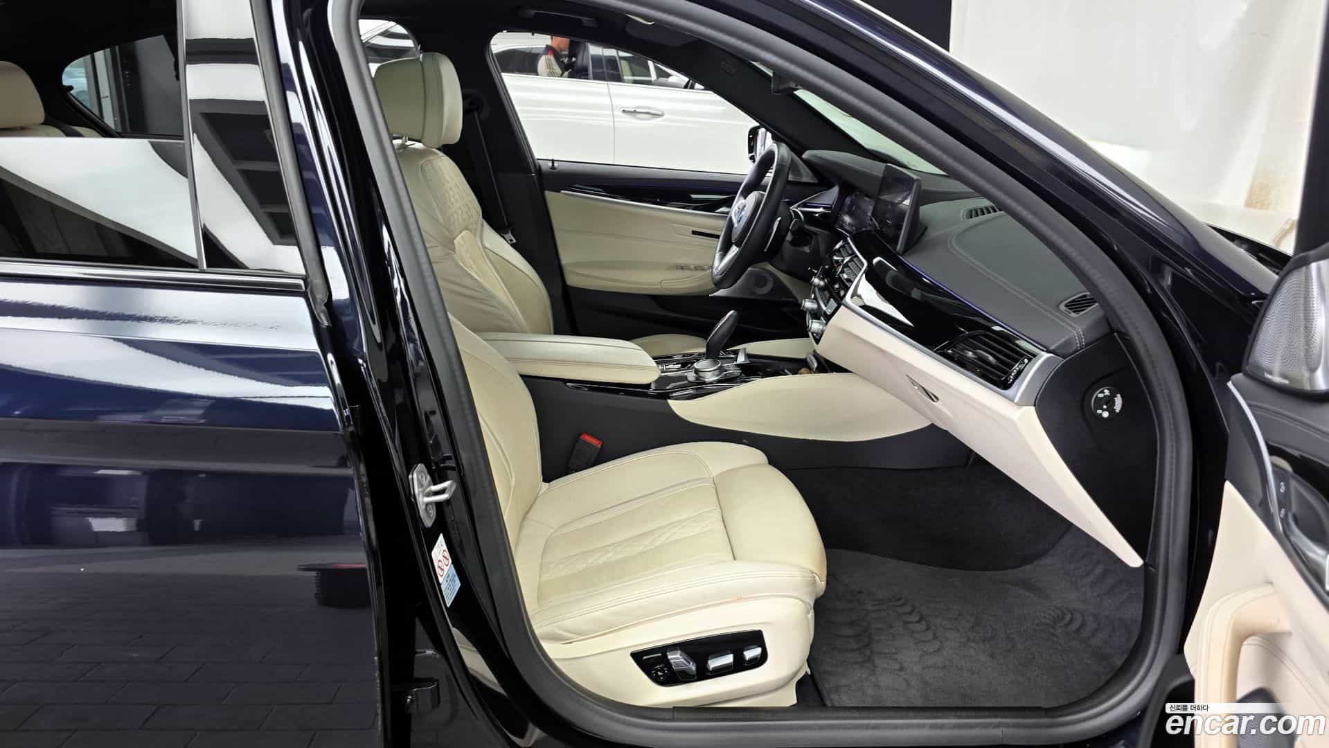 5-Series BMW 2021.7-OPTION-015