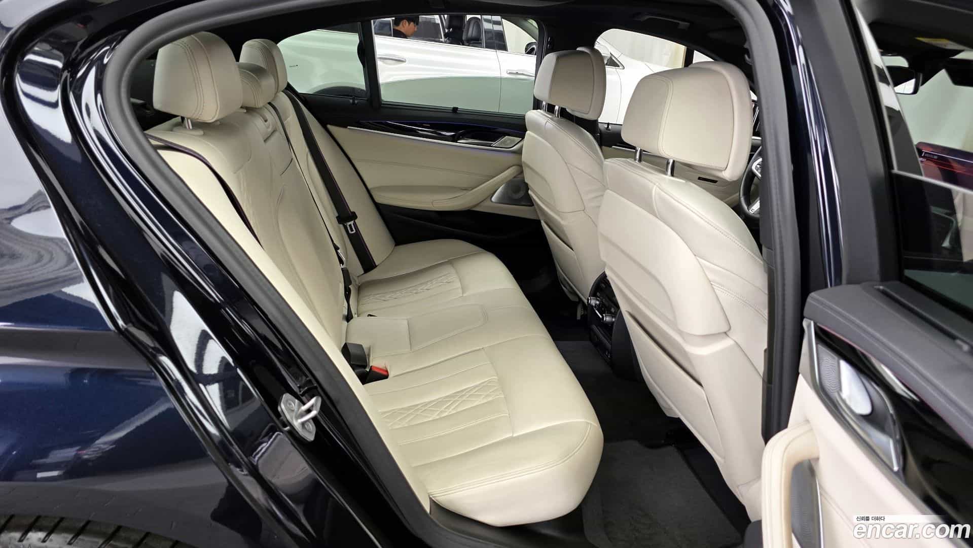 5-Series BMW 2021.7-OPTION-016