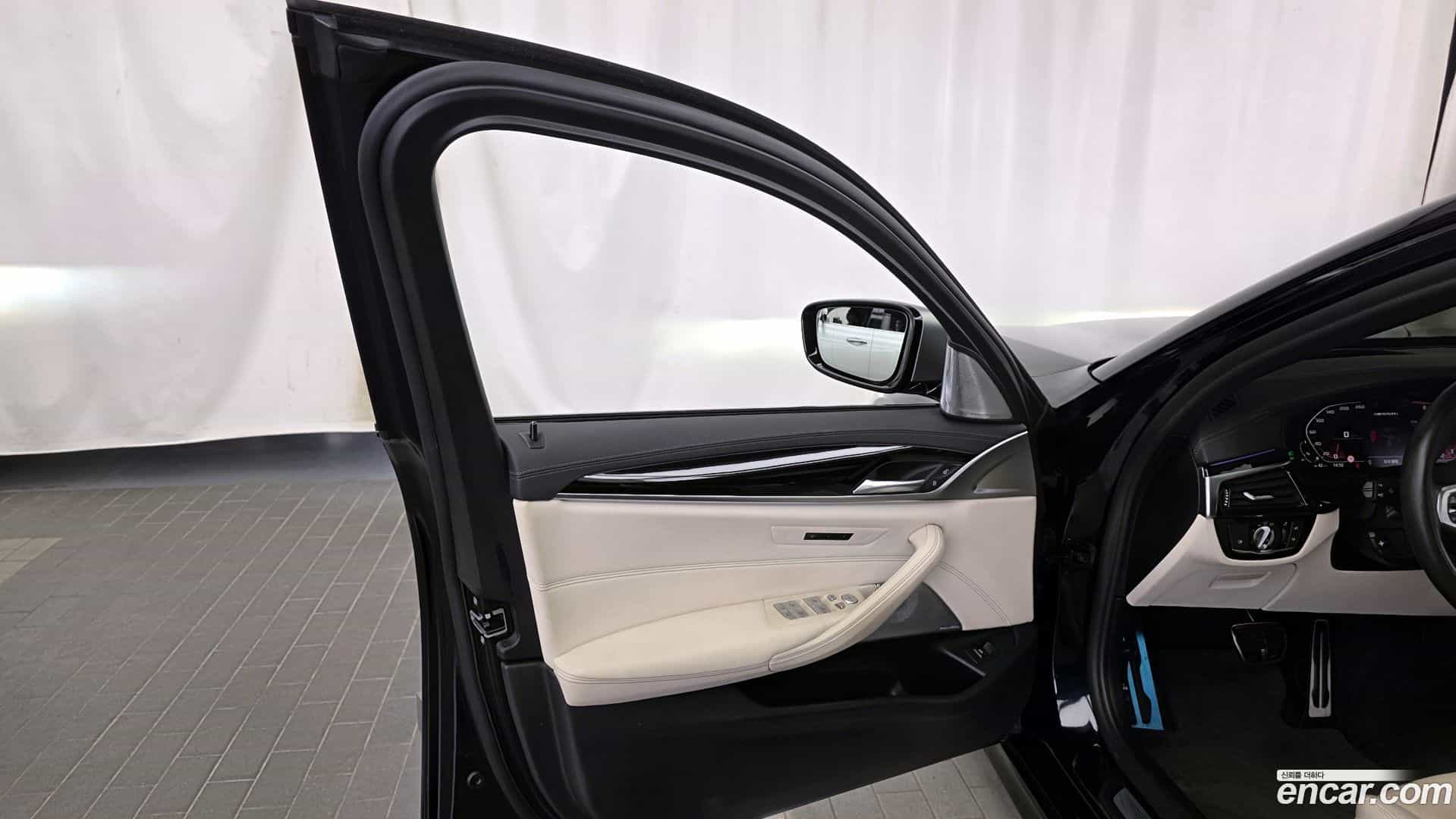 5-Series BMW 2021.7-INNER-034