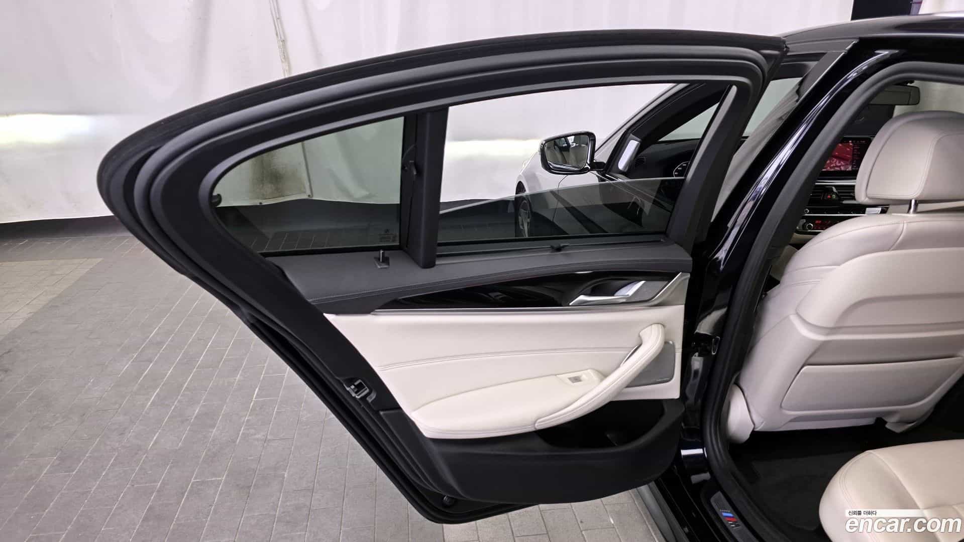 5-Series BMW 2021.7-INNER-035