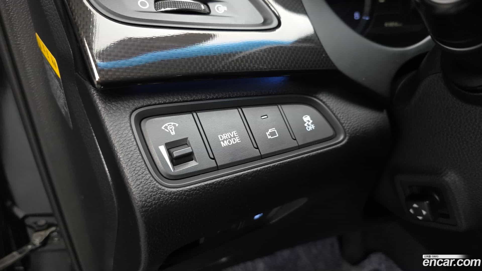 Grandeur Hyundai 2016.10-OPTION-040