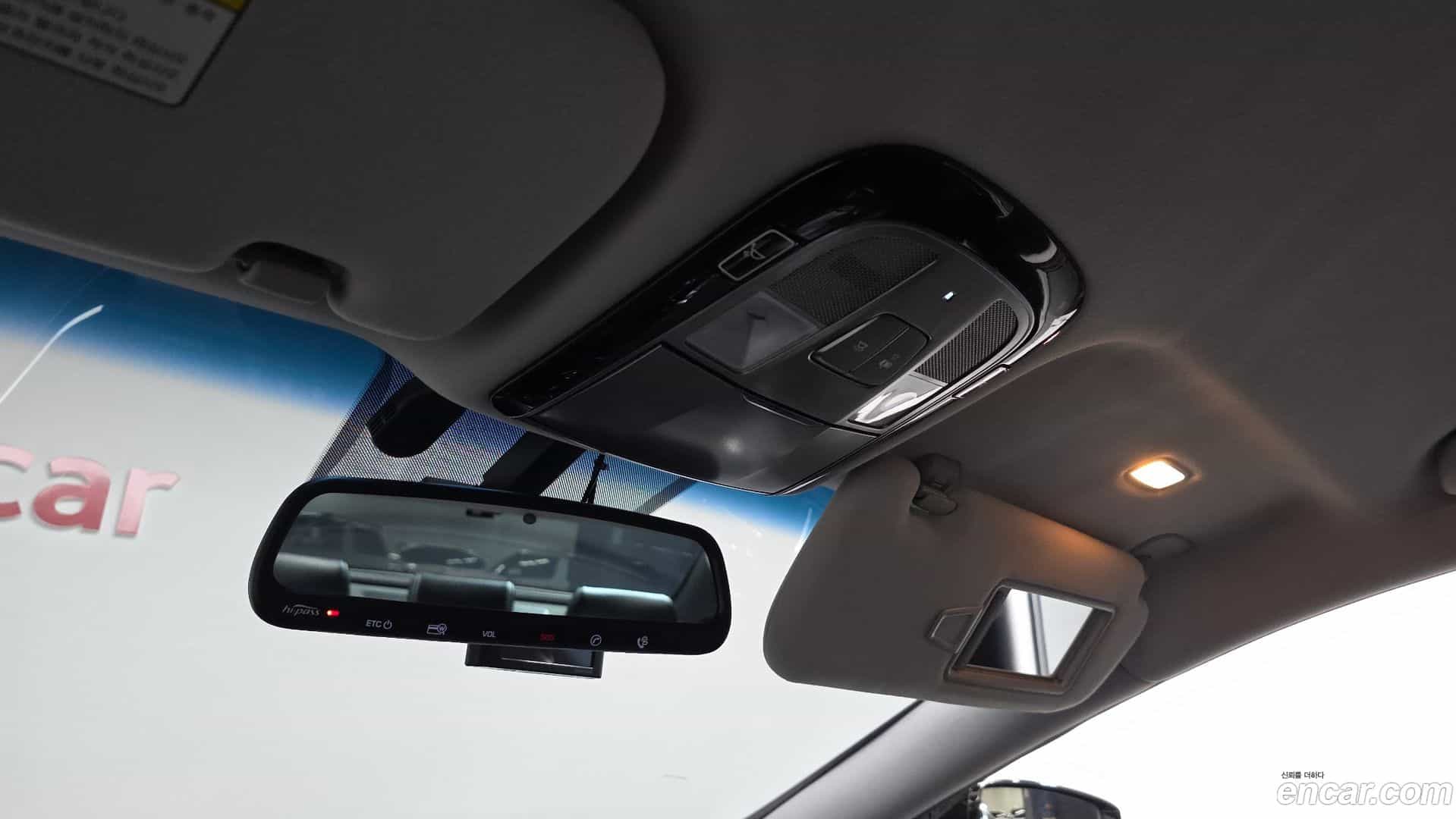 Grandeur Hyundai 2016.10-OPTION-044