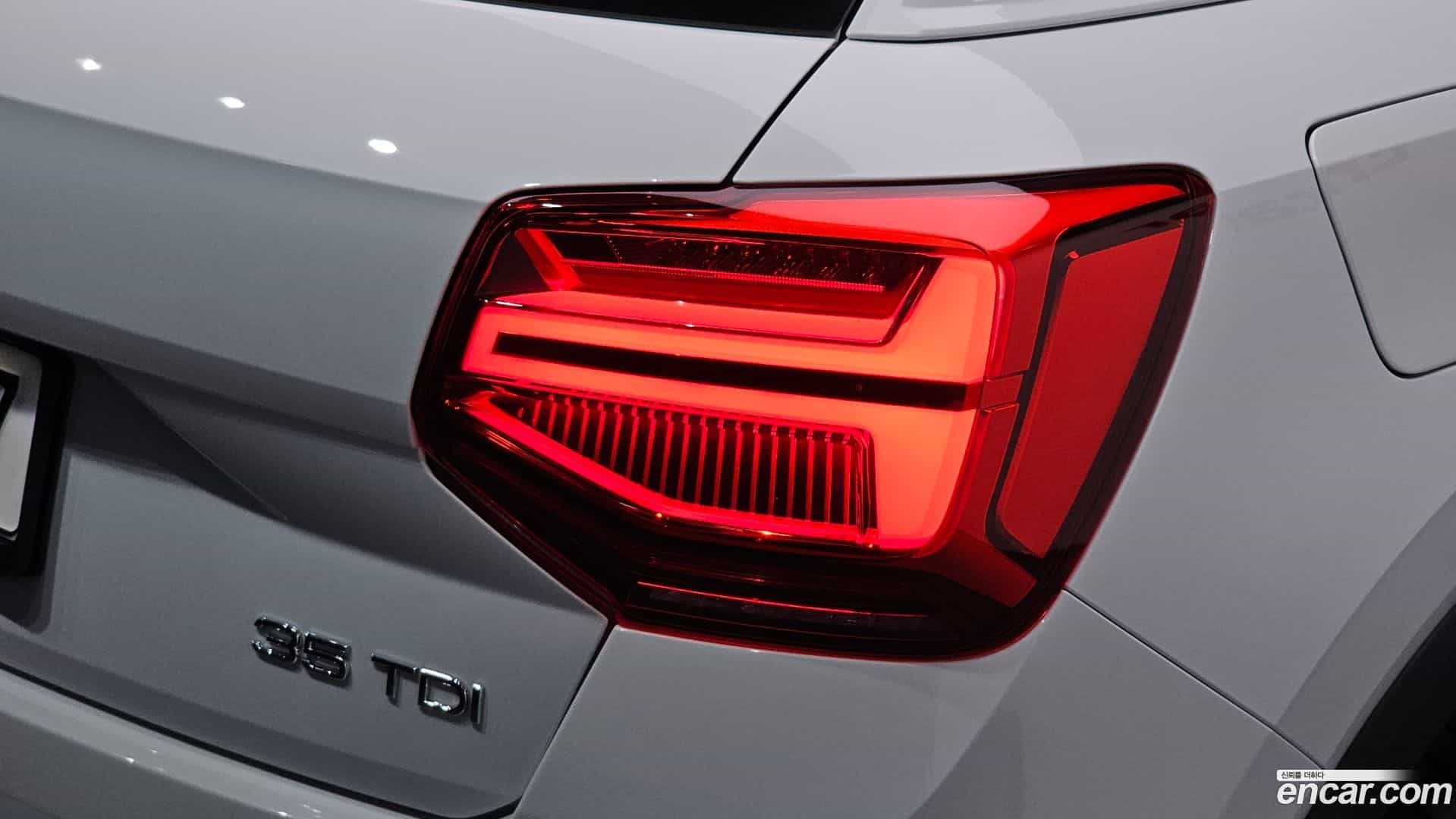 Q2 Audi 2023.11-OUTER-033