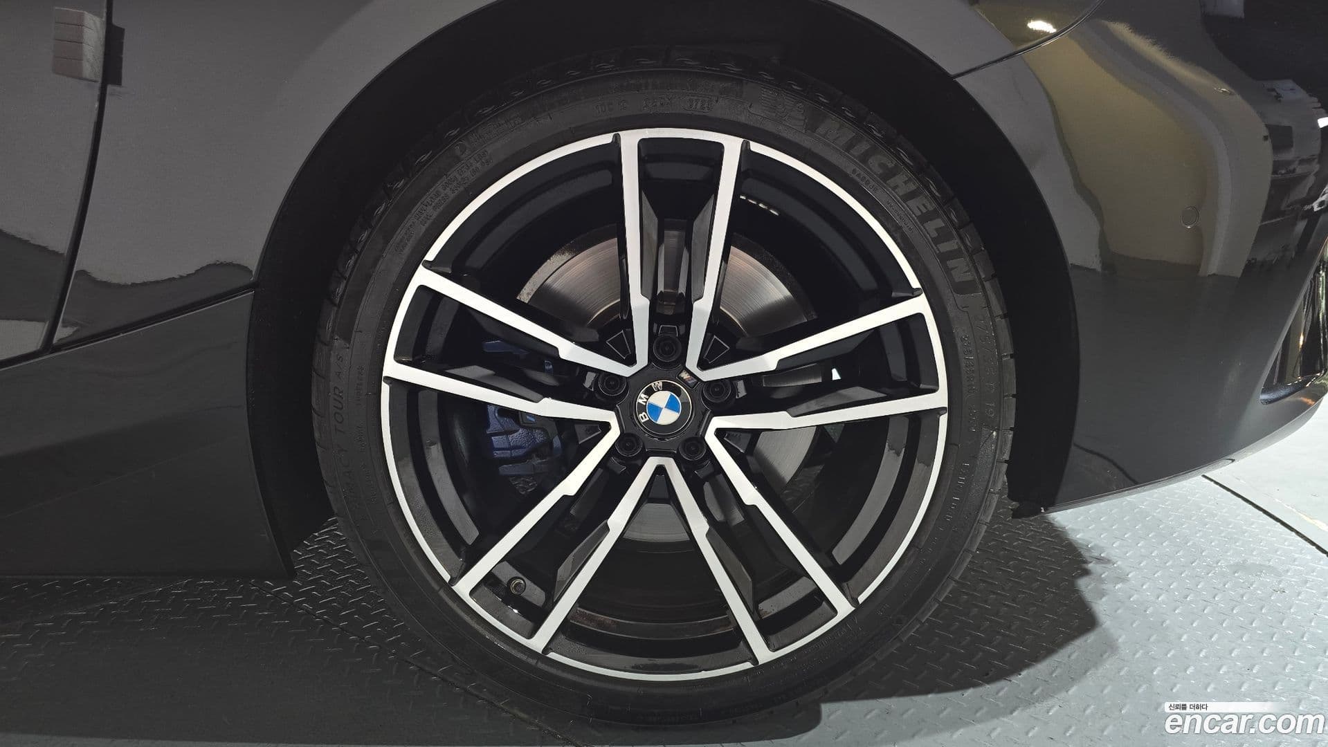 Main__Slider__Photo:Z4 BMW 2020.10-20