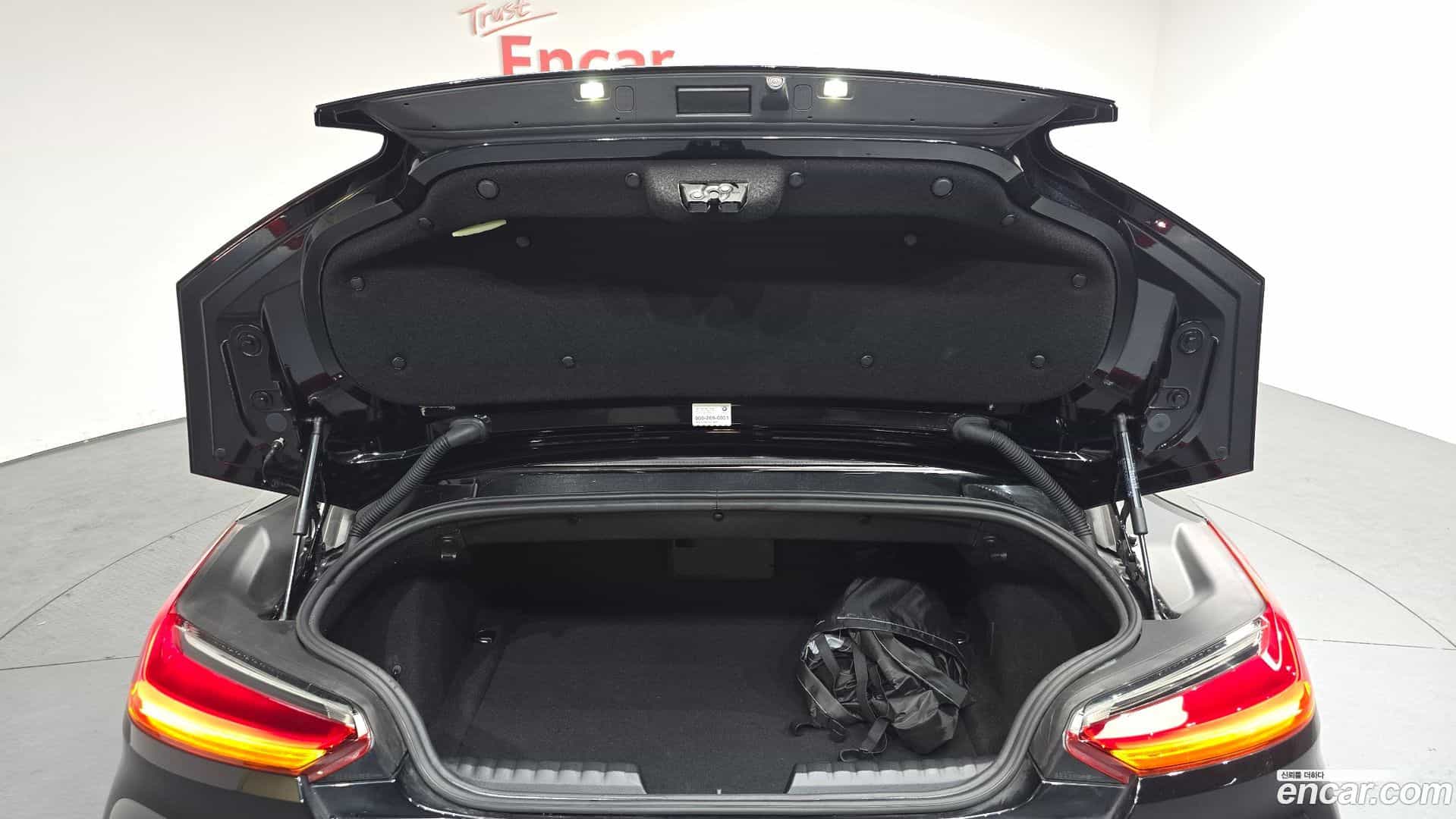 Z4 BMW 2020.10-INNER-036