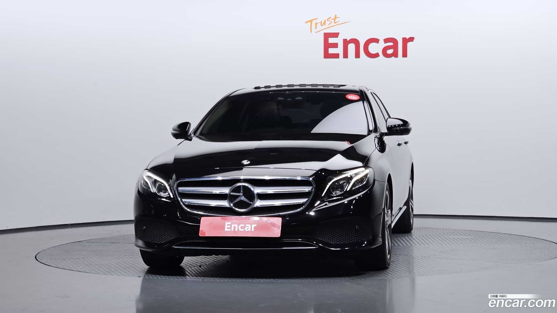 E-Class Mercedes-Benz 2017.4-OUTER-003