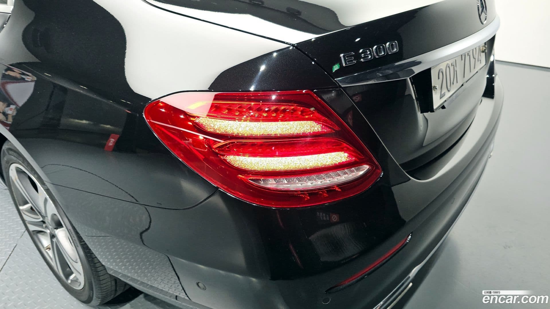 Main__Slider__Photo:E-Class Mercedes-Benz 2017.4-22