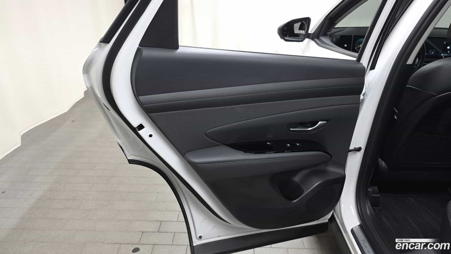 Tucson Hyundai 2024.3-INNER-035