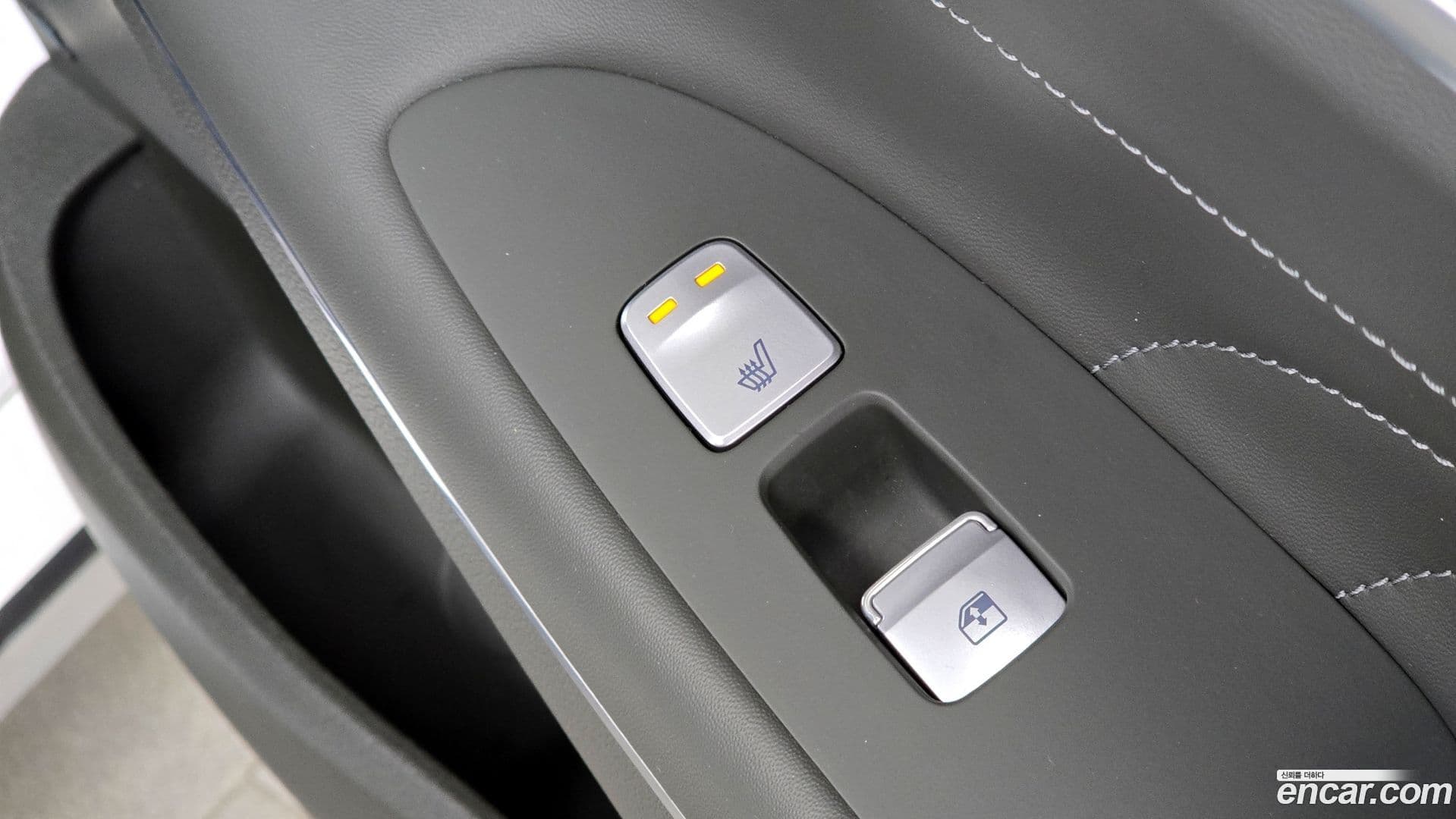 Main__Slider__Photo:Grandeur Hyundai 2020.2-17