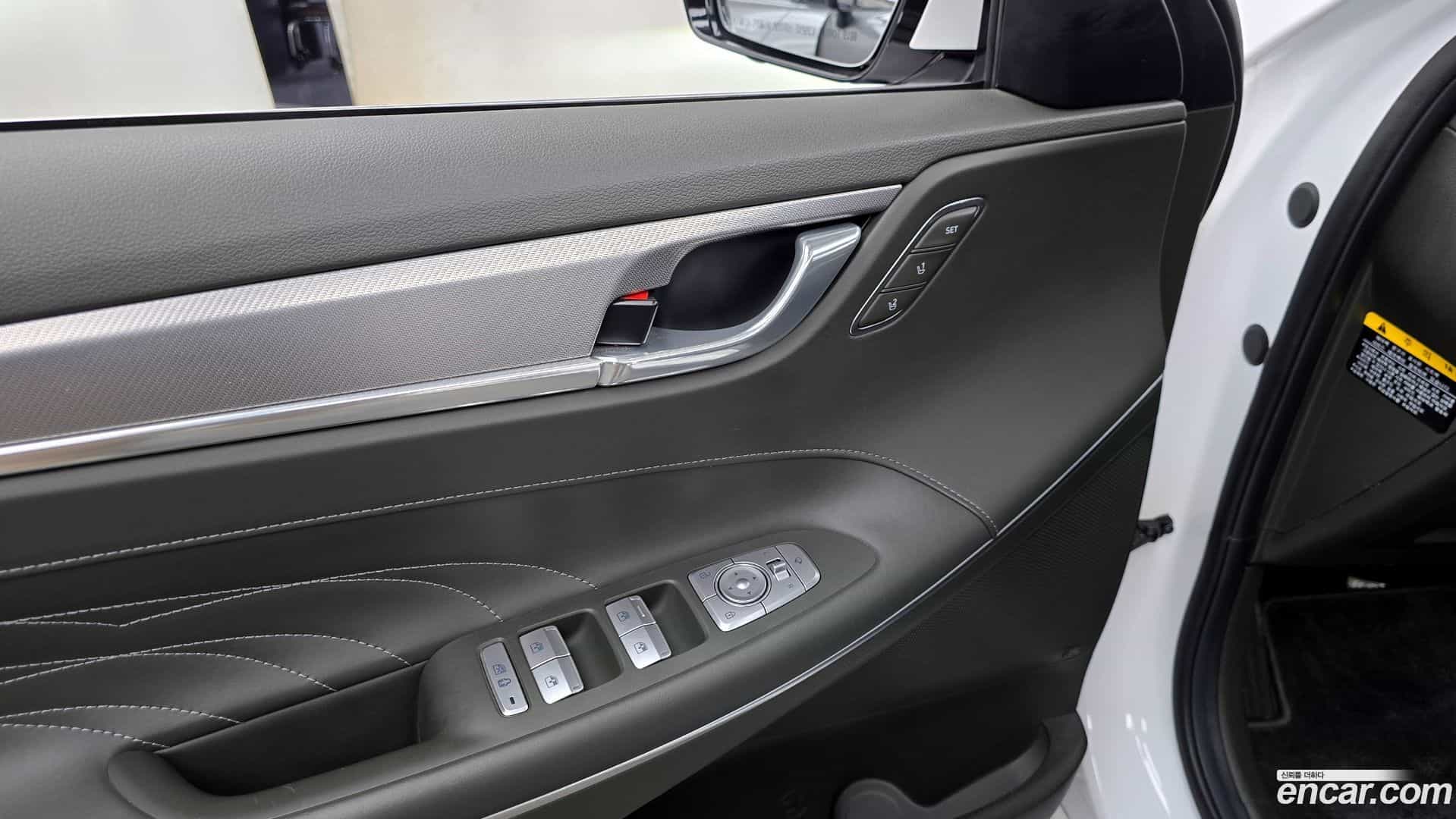 Grandeur Hyundai 2020.2-OPTION-041