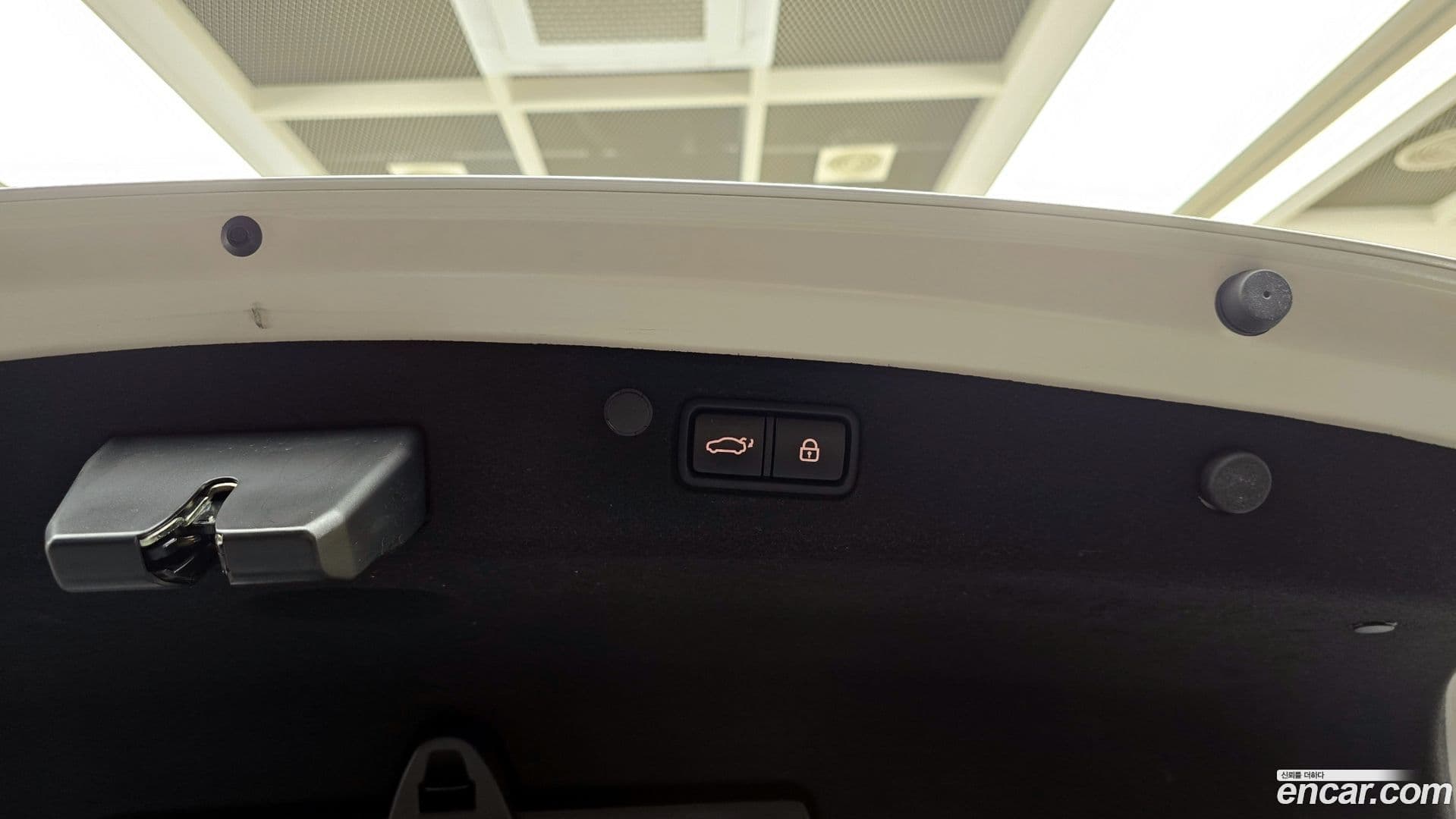 Main__Slider__Photo:Grandeur Hyundai 2020.2-29