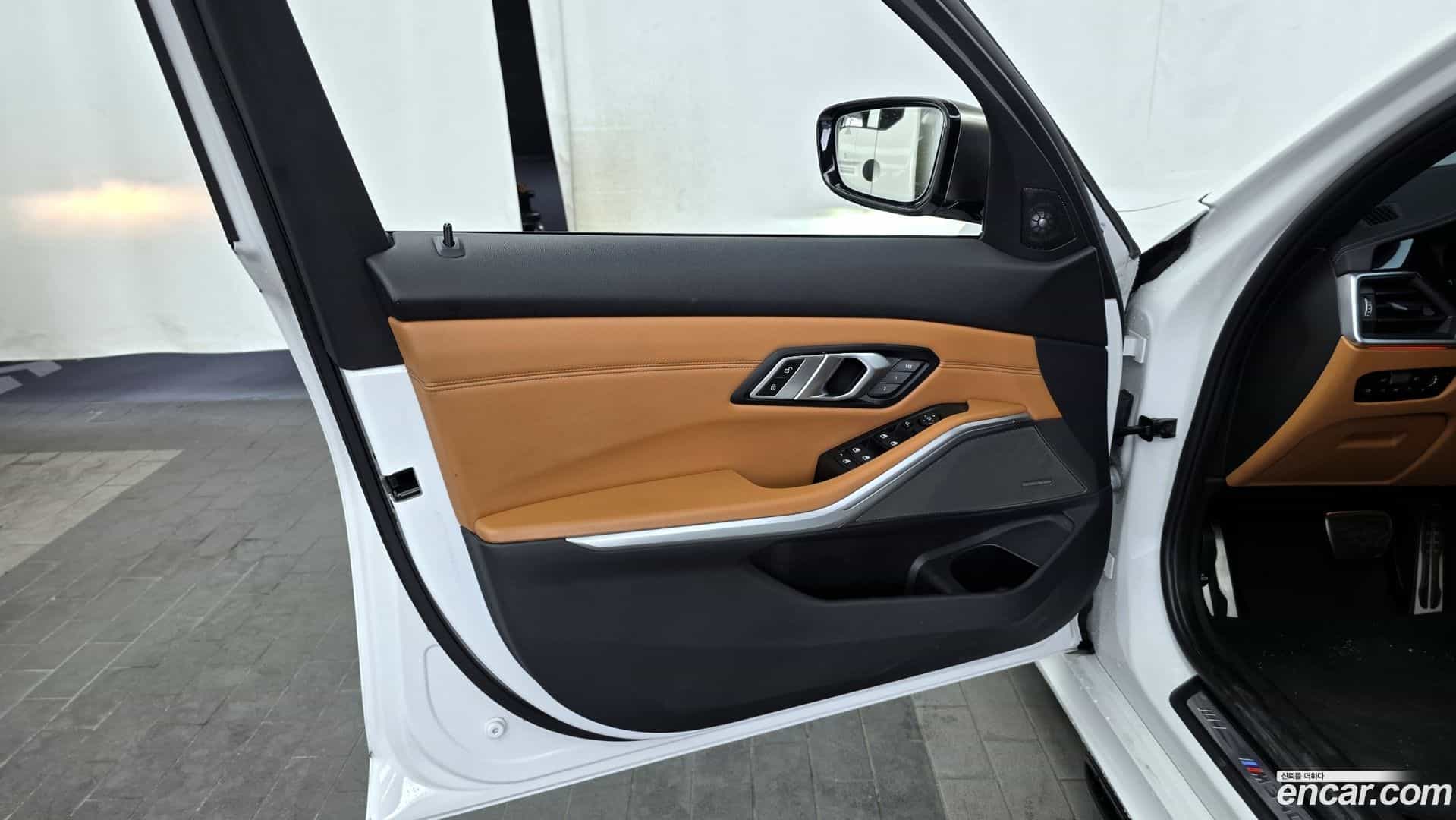 3-Series BMW 2020.1-INNER-034