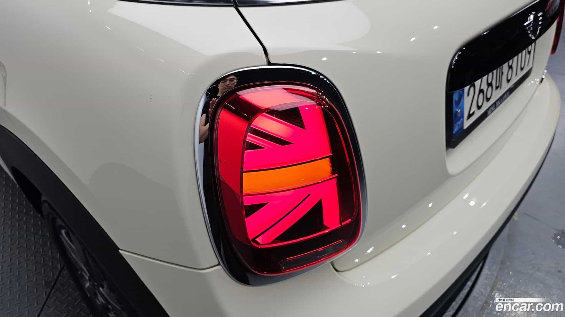 Cooper Mini 2021.8-OUTER-033