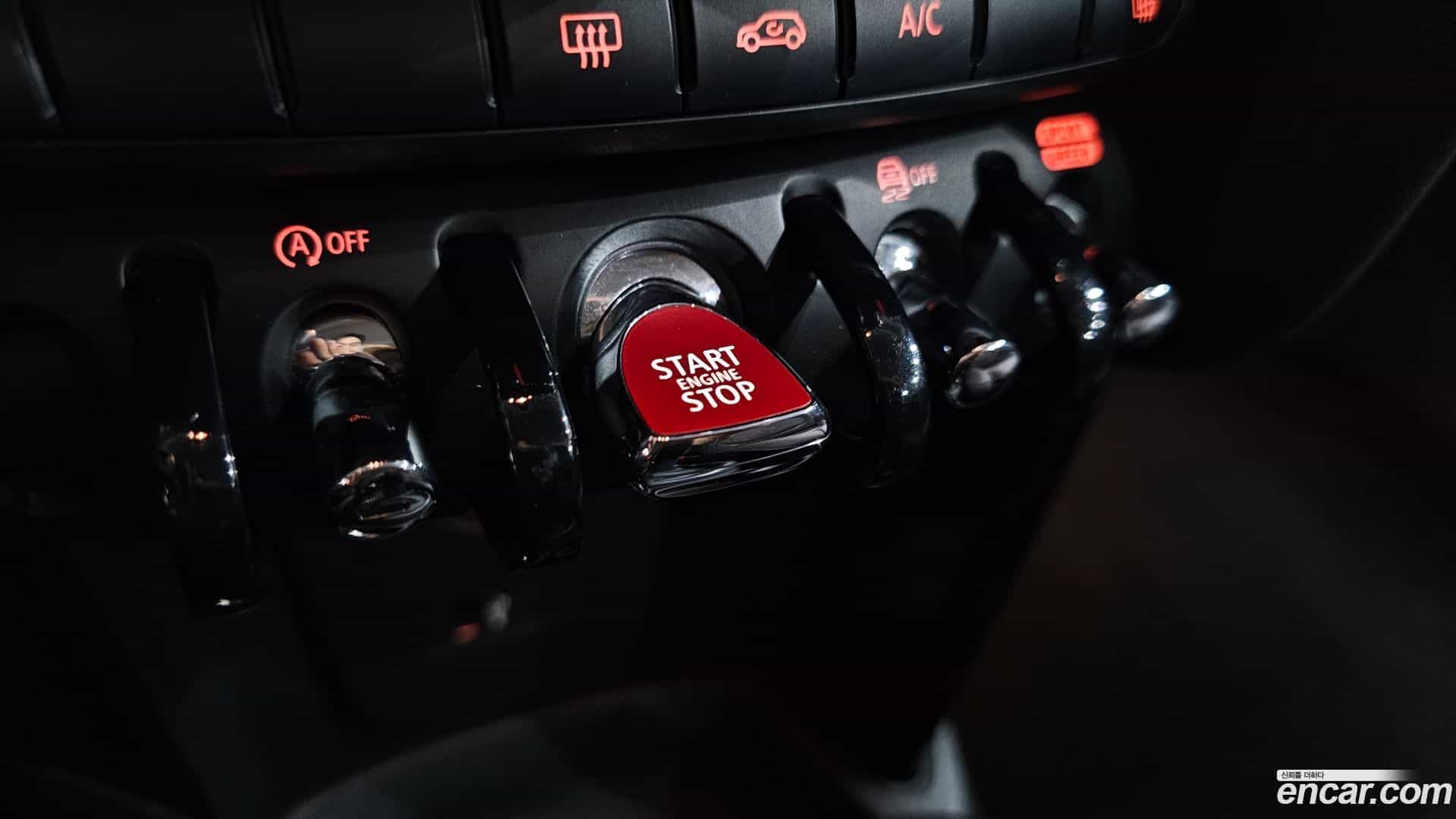 Cooper Mini 2021.8-OPTION-041