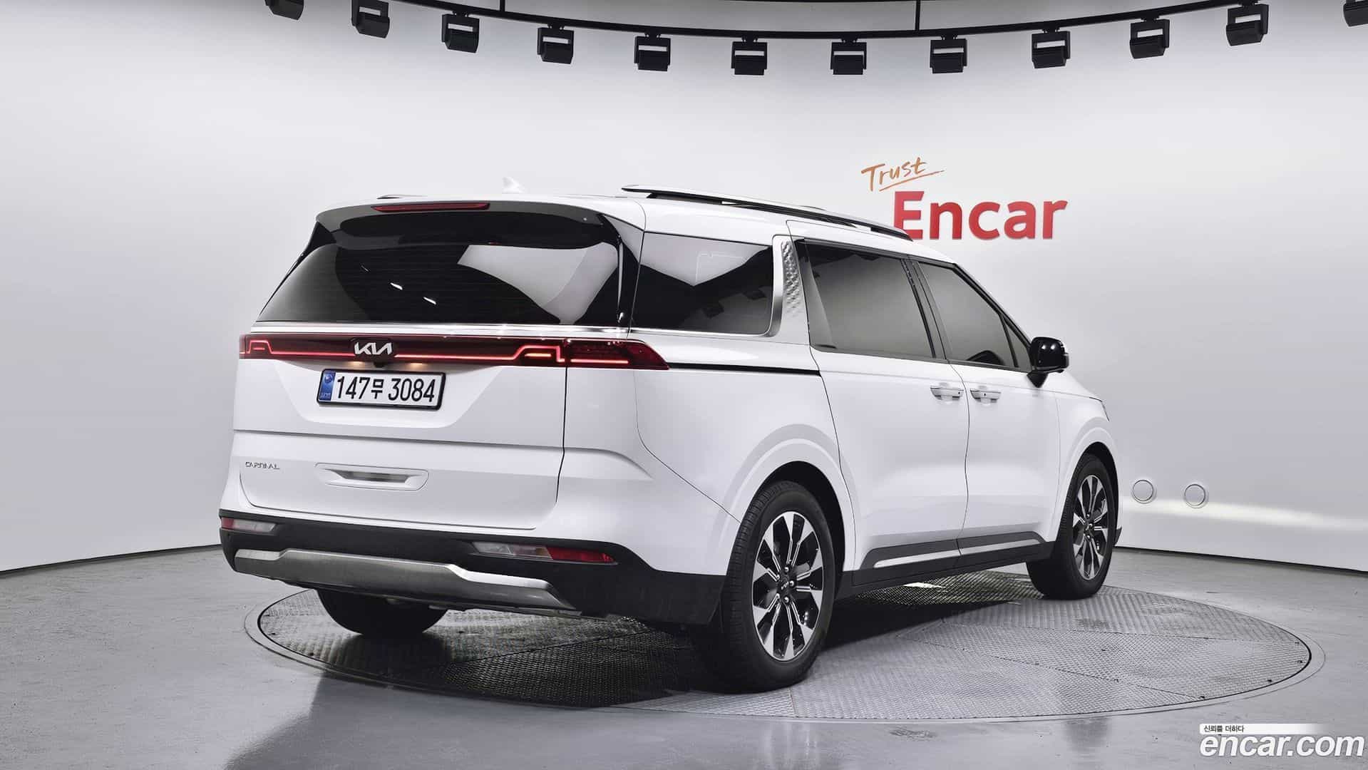 Canival Kia 2023.0-OUTER-002