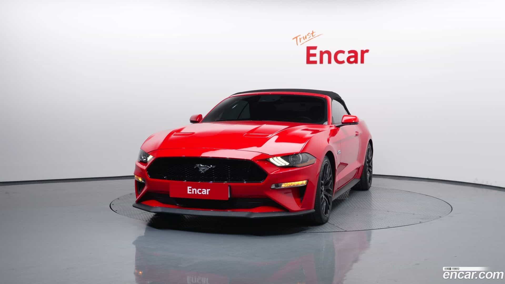 Mustang Ford 2019.2-OUTER-003
