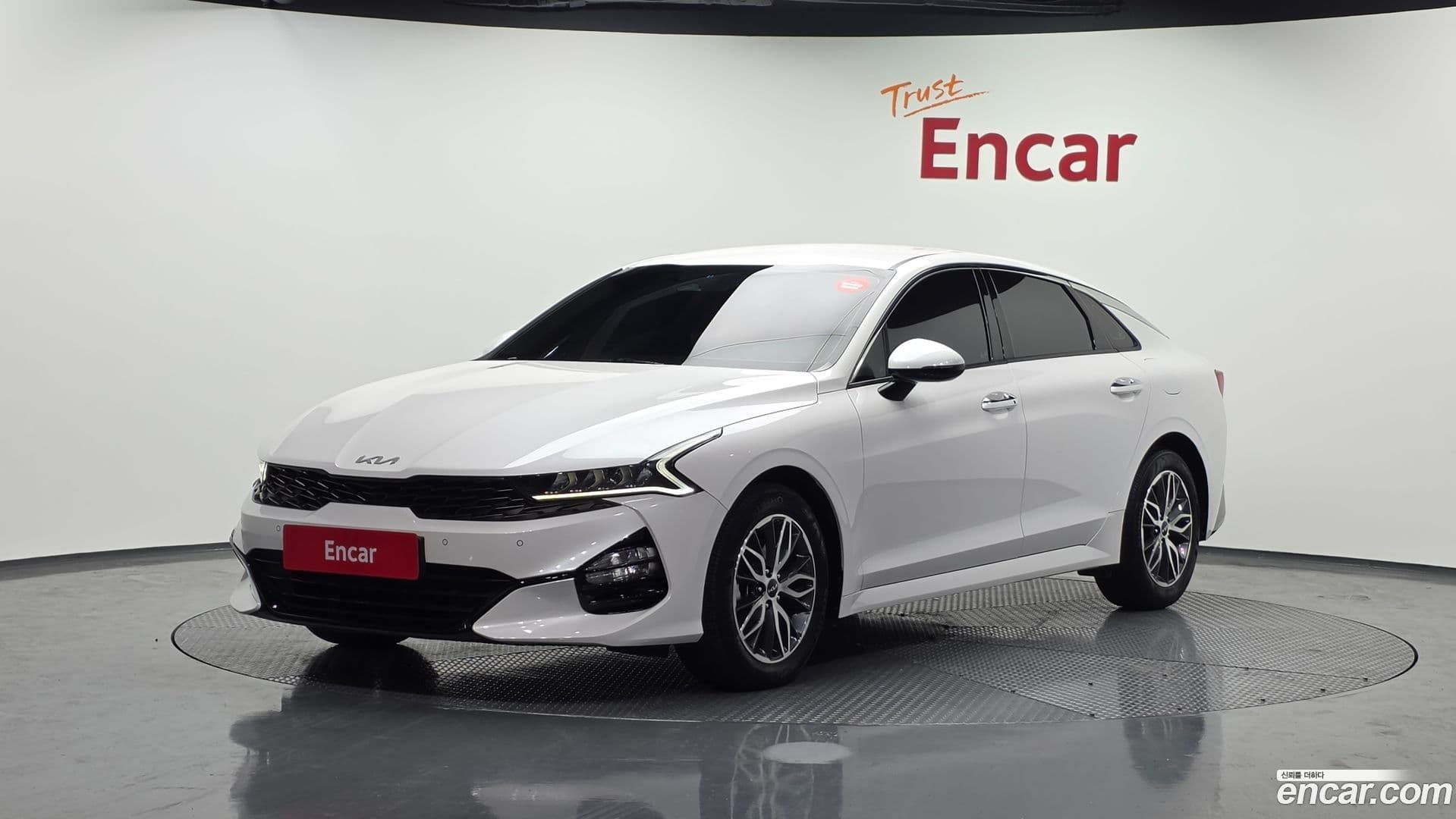 Main__Slider__Photo:K5 Kia 2023.8-0