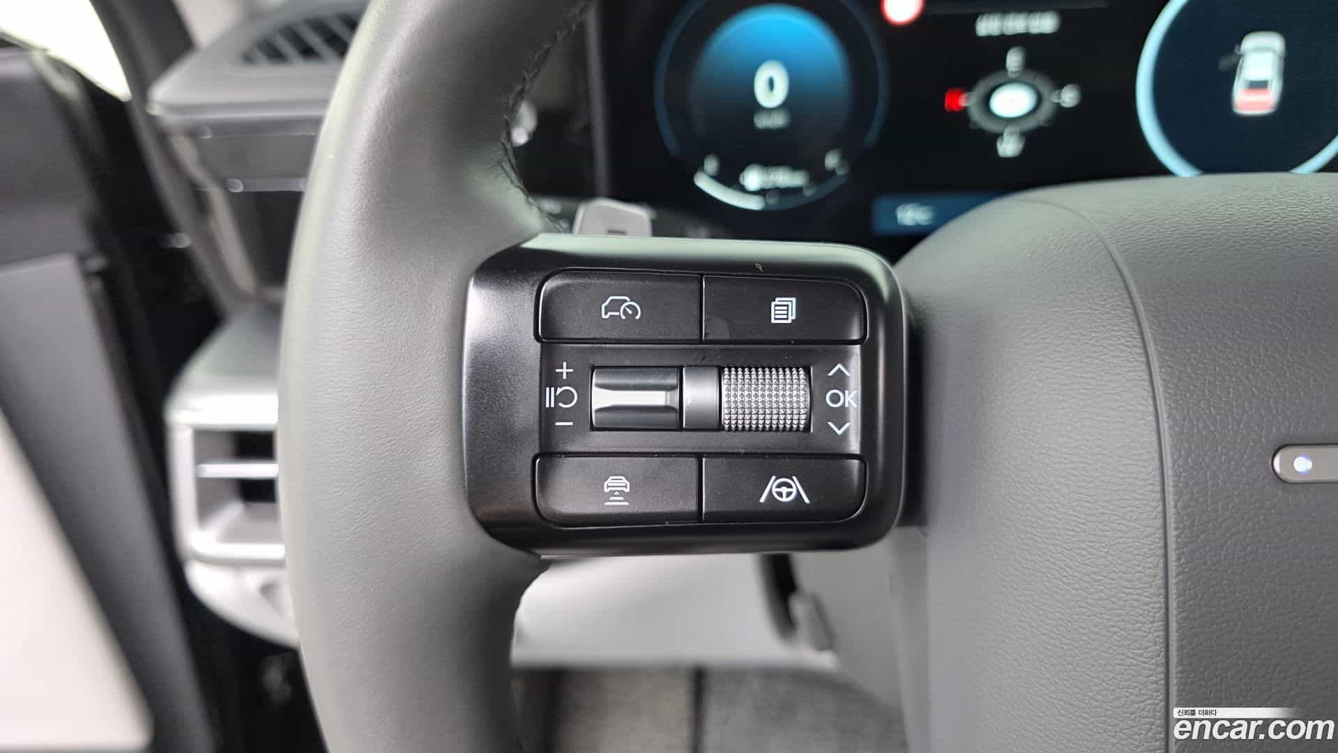 Grandeur Hyundai 2023.5-OPTION-043
