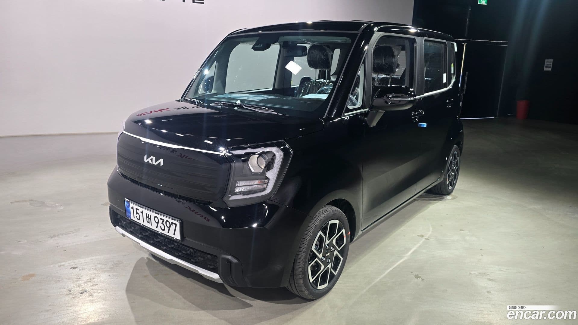 Main__Slider__Photo:RAY Kia 2026.3-0