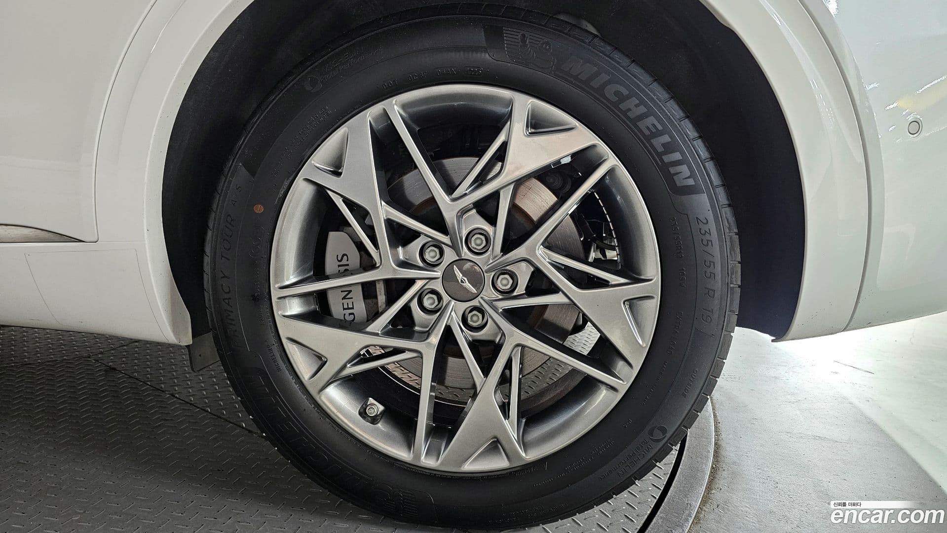 Main__Slider__Photo:GV70 Genesis 2023.6-20