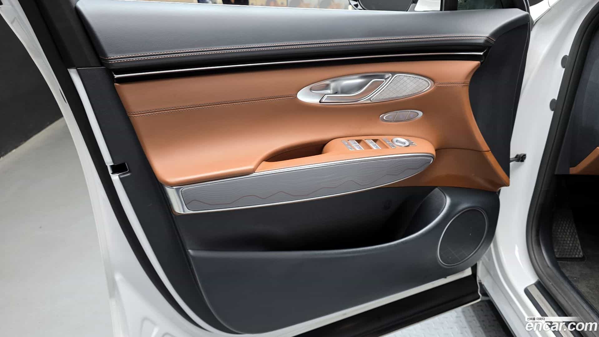 GV70 Genesis 2023.6-INNER-034