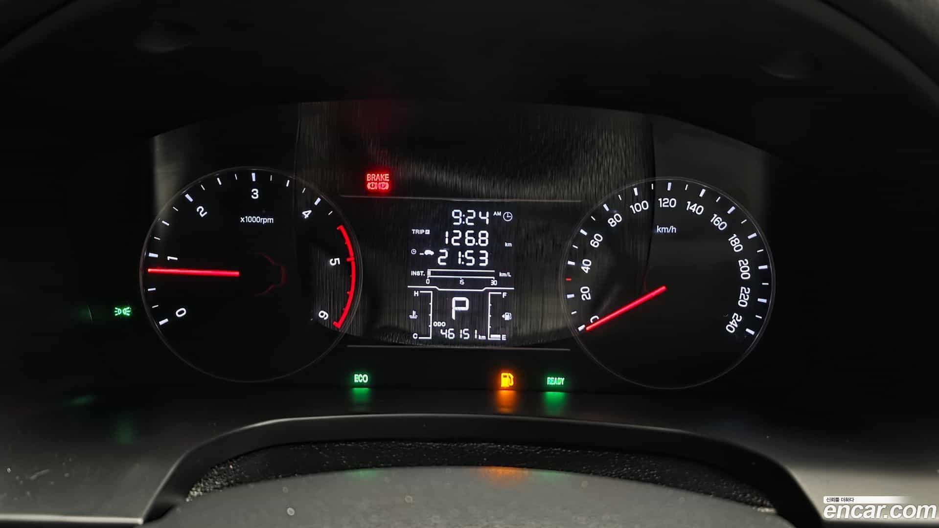 Rexton KG Mobility 2019.1-INNER-008