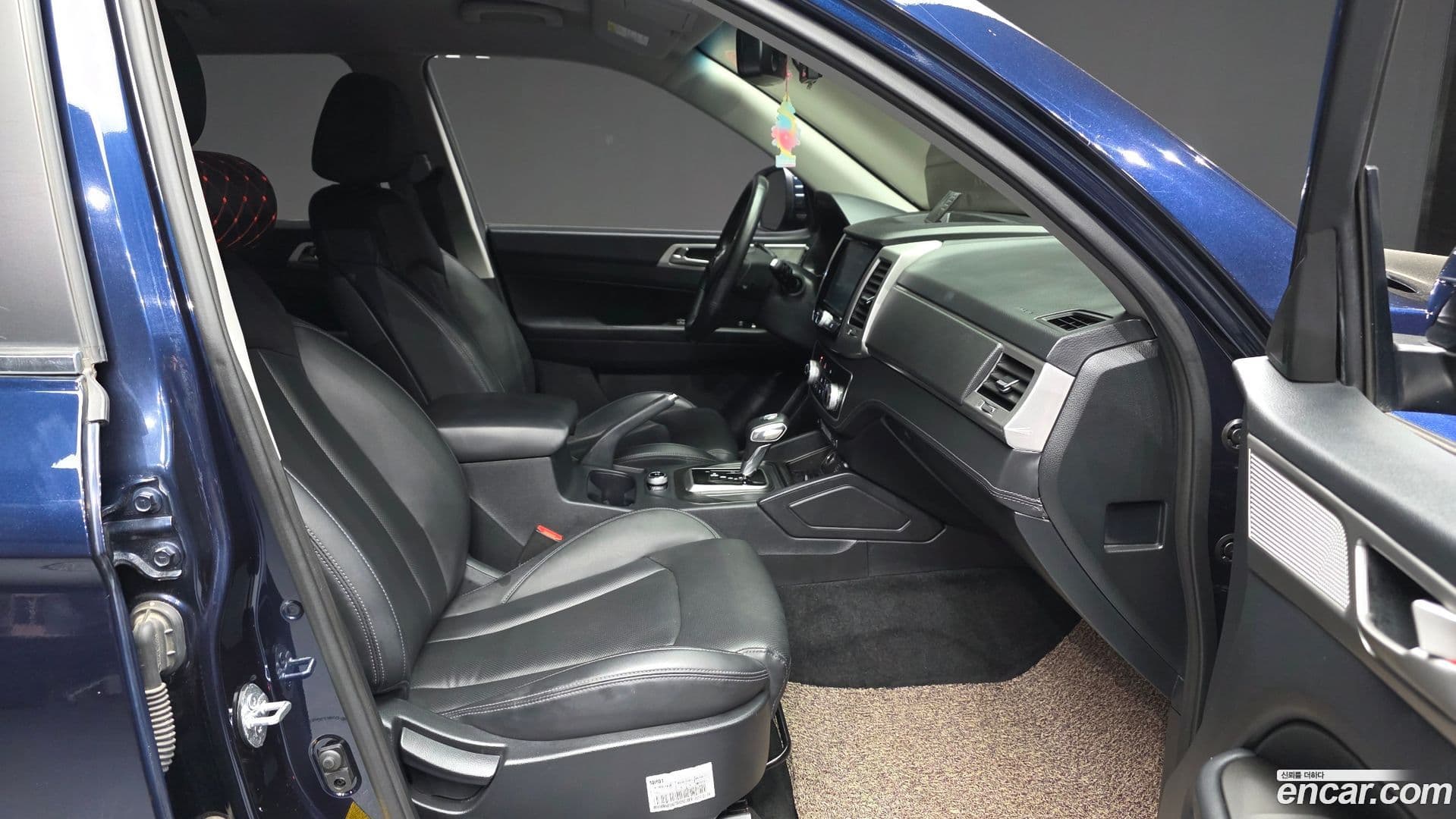 Main__Slider__Photo:Rexton KG Mobility 2019.1-10