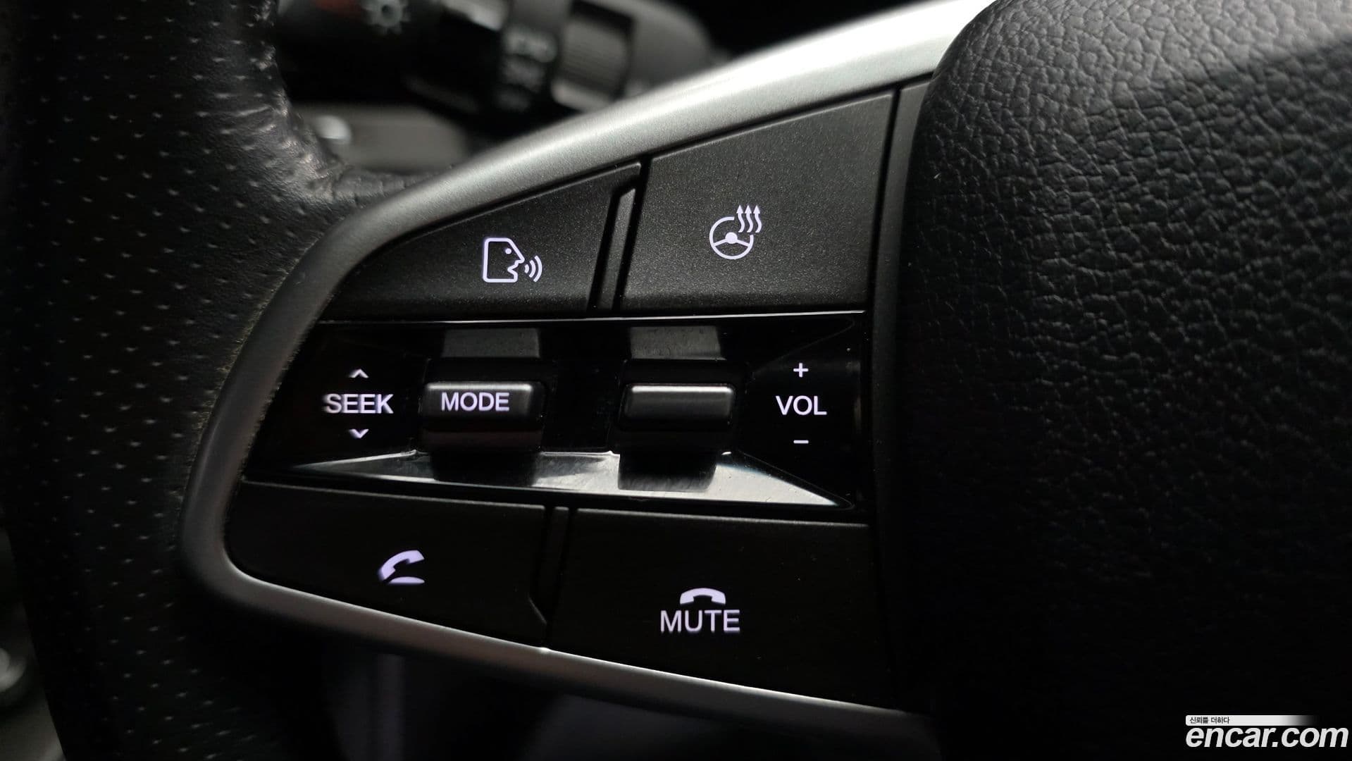 Main__Slider__Photo:Rexton KG Mobility 2019.1-18
