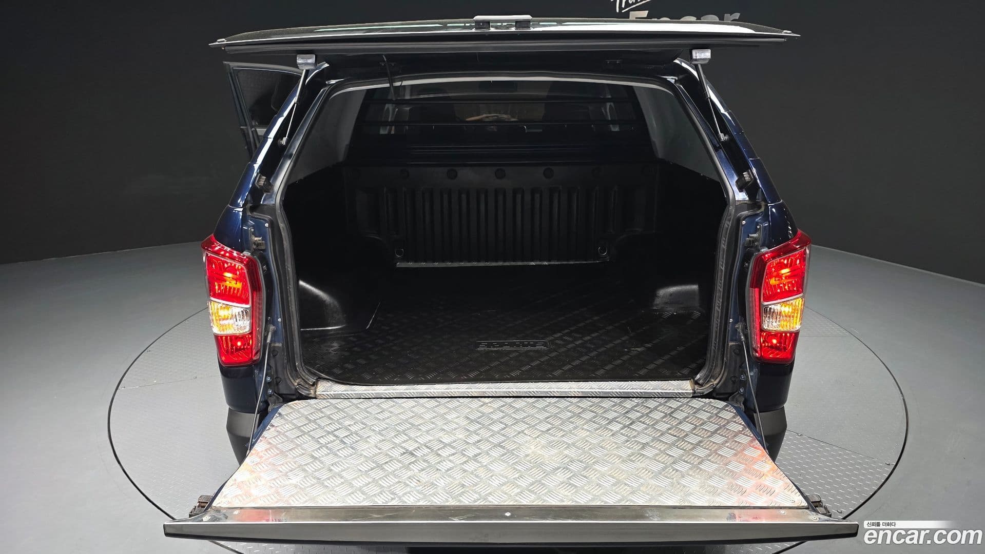 Main__Slider__Photo:Rexton KG Mobility 2019.1-19