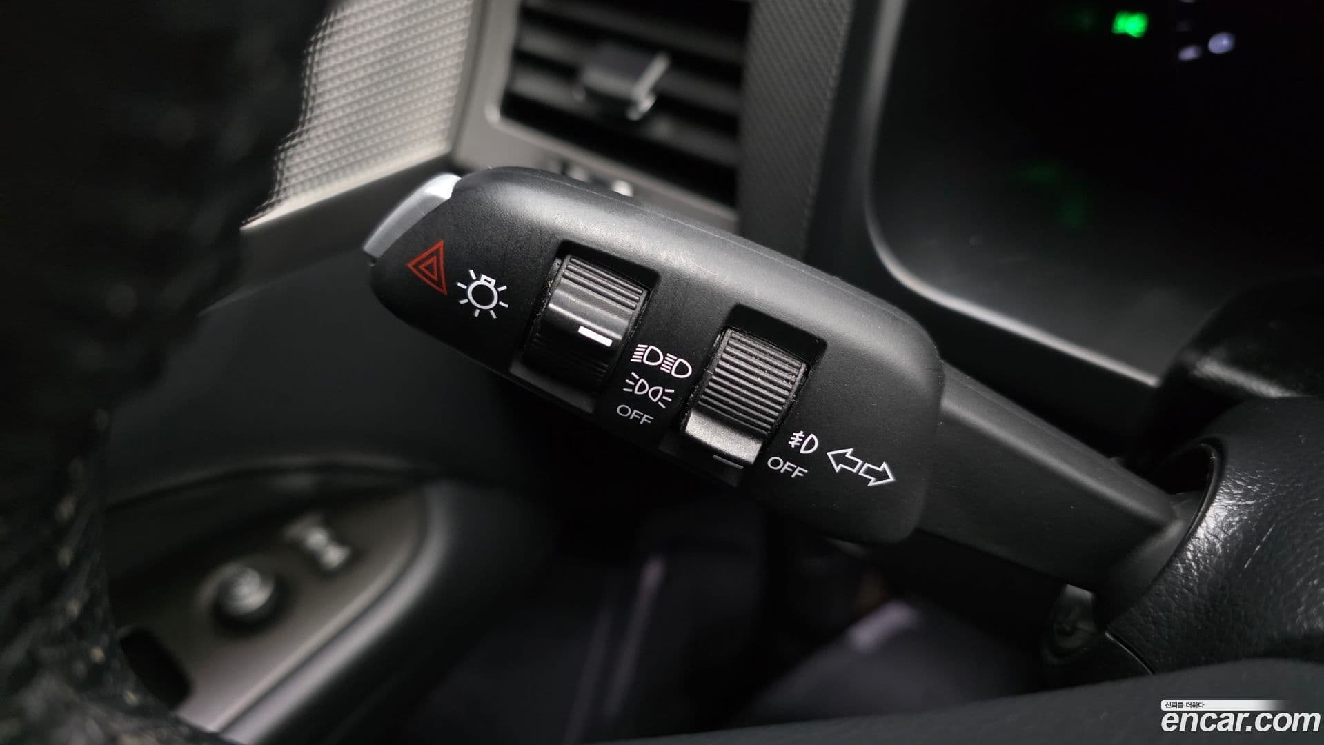 Main__Slider__Photo:Rexton KG Mobility 2019.1-27