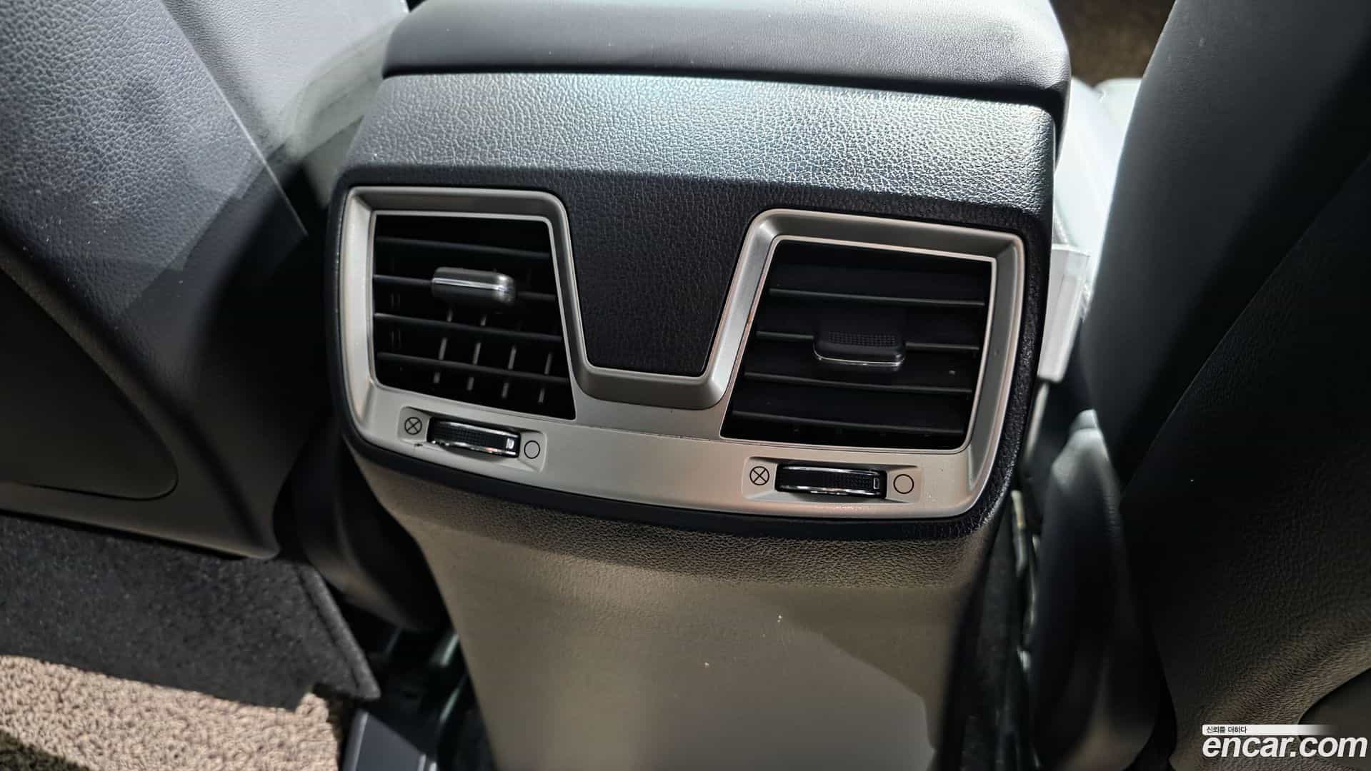 Rexton KG Mobility 2019.1-OPTION-042