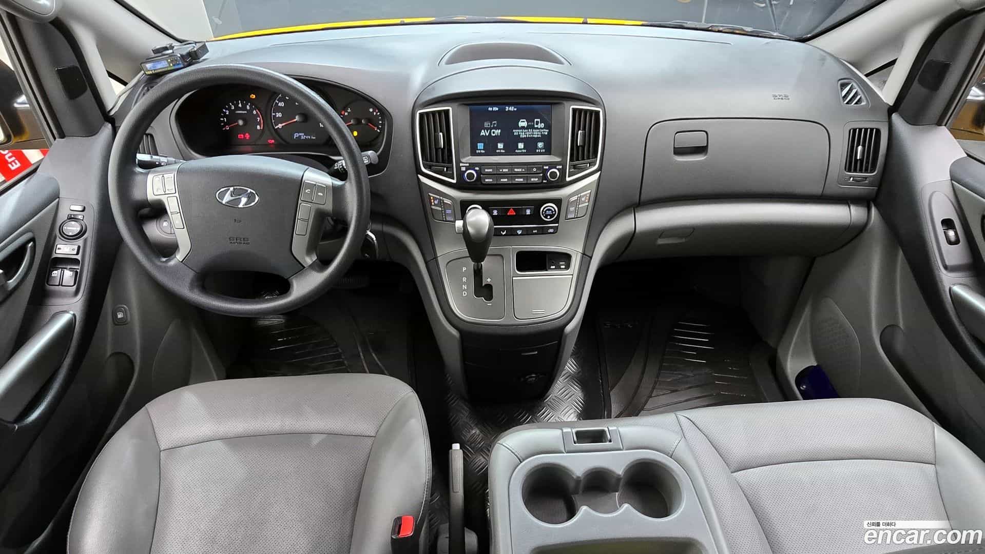 Starex Hyundai 2020.11-INNER-007