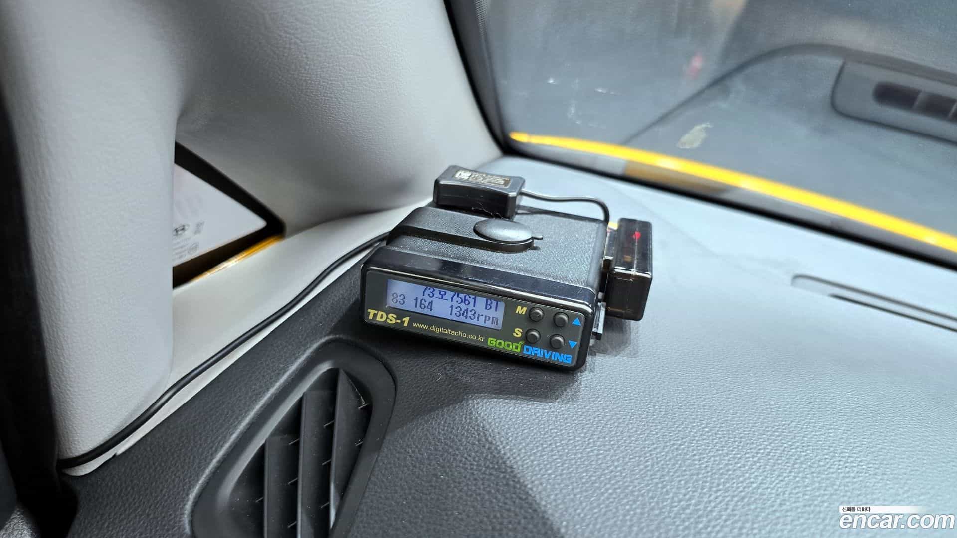 Starex Hyundai 2020.11-OPTION-021