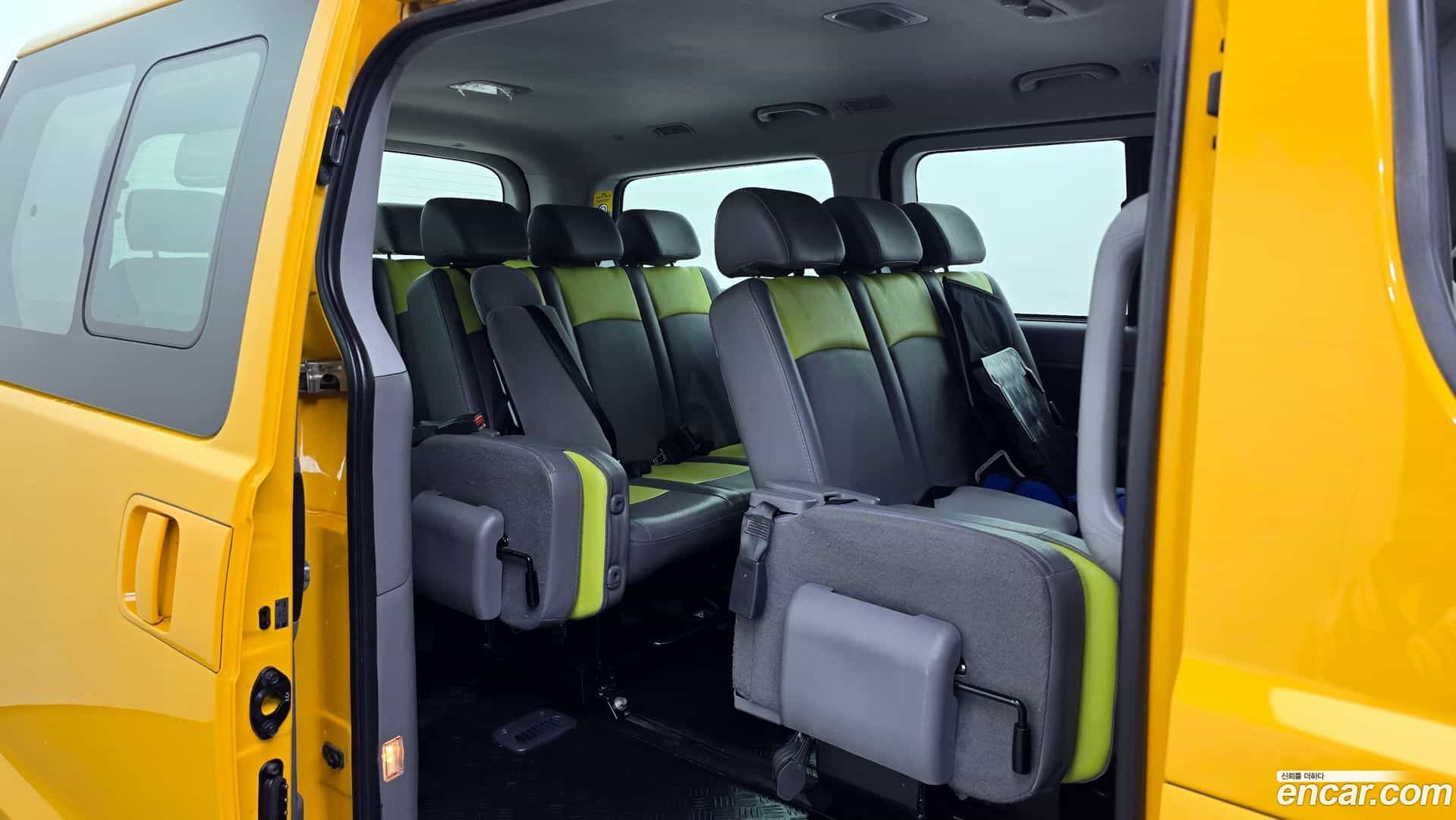 Starex Hyundai 2020.11-INNER-036