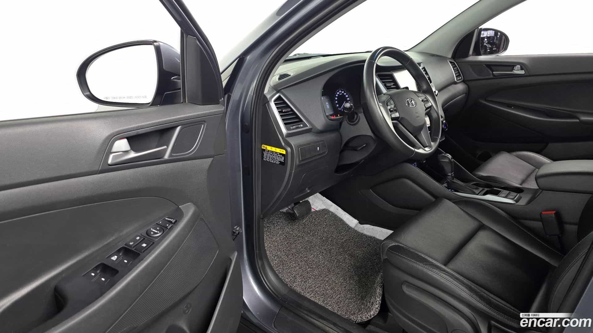 Tucson Hyundai 2017.9-INNER-010