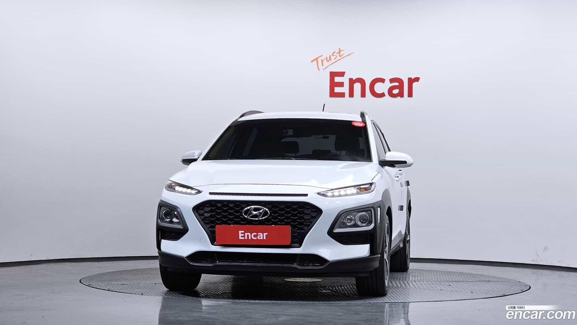 Kona Hyundai 2017.9-OUTER-003