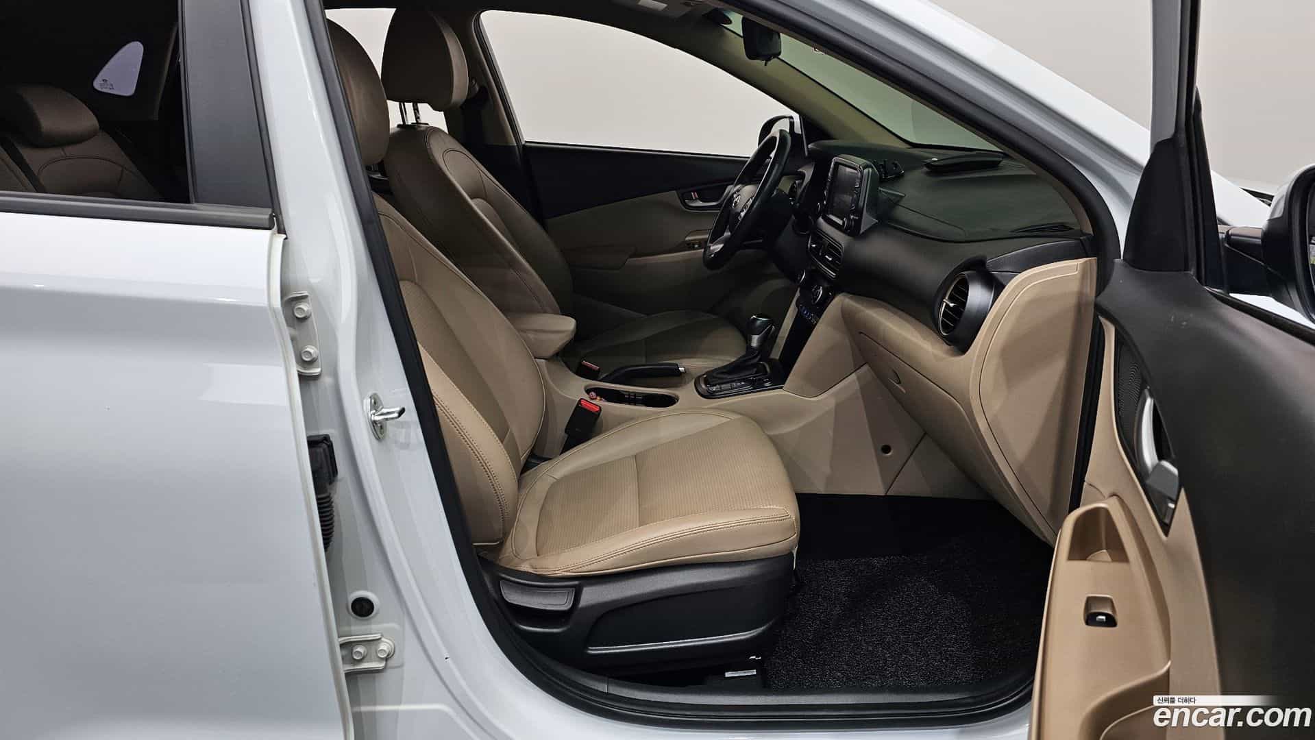 Kona Hyundai 2017.9-OPTION-015