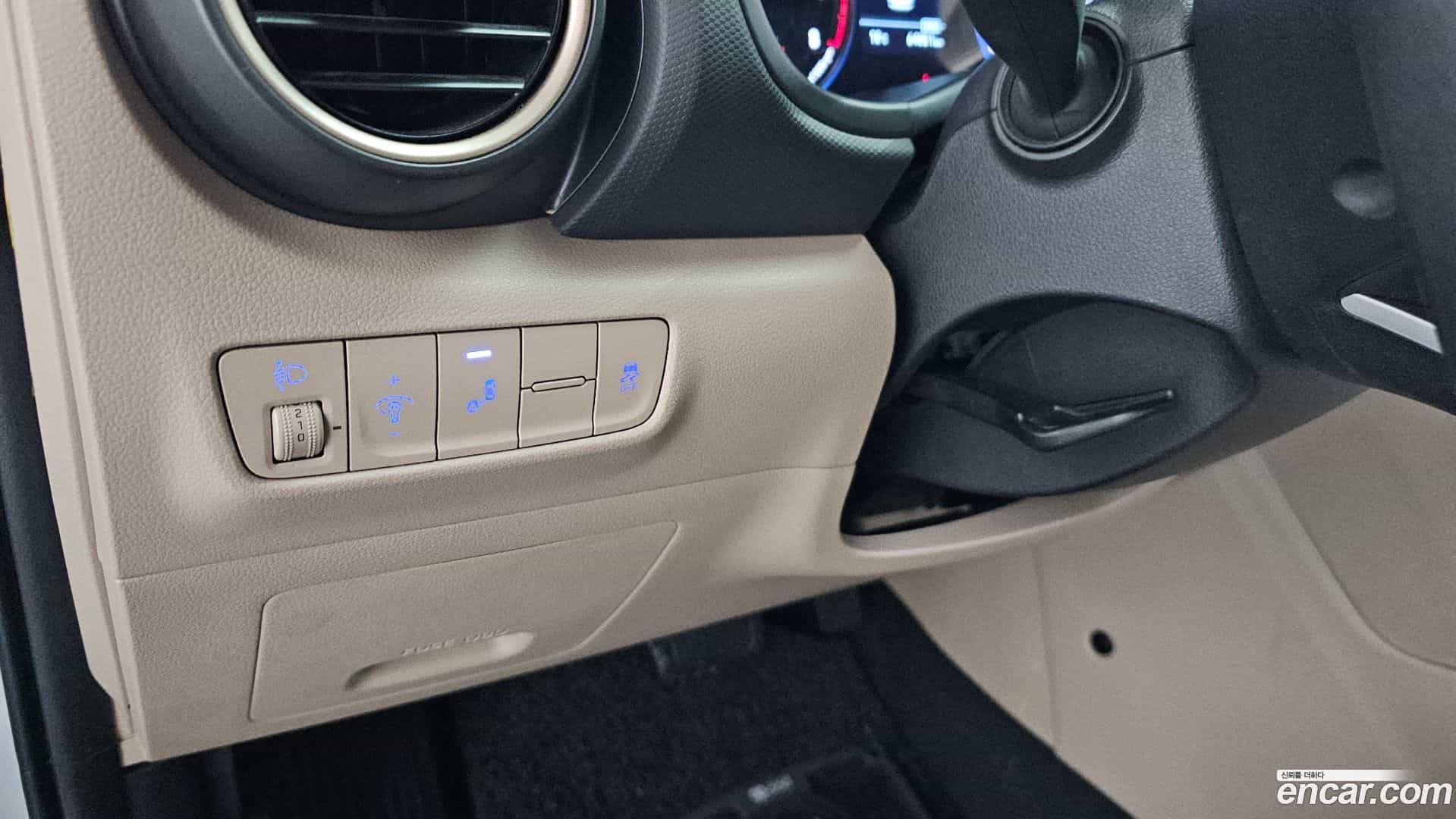 Kona Hyundai 2017.9-OPTION-047