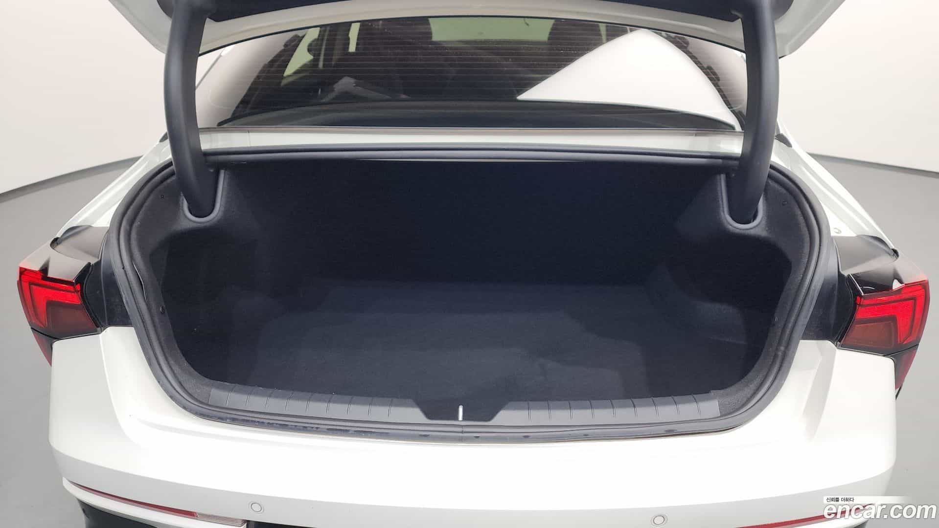 K5 Kia 2024.1-OPTION-024