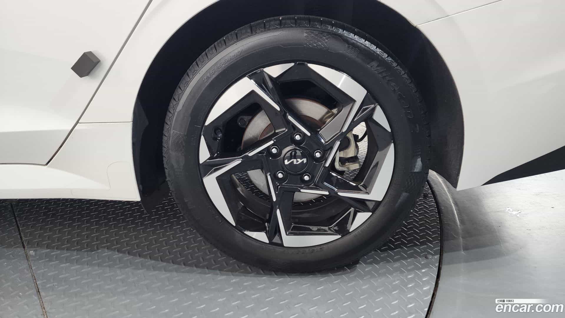 K5 Kia 2024.1-OUTER-031