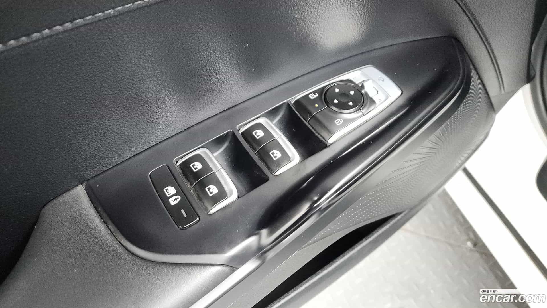 K5 Kia 2024.1-OPTION-042