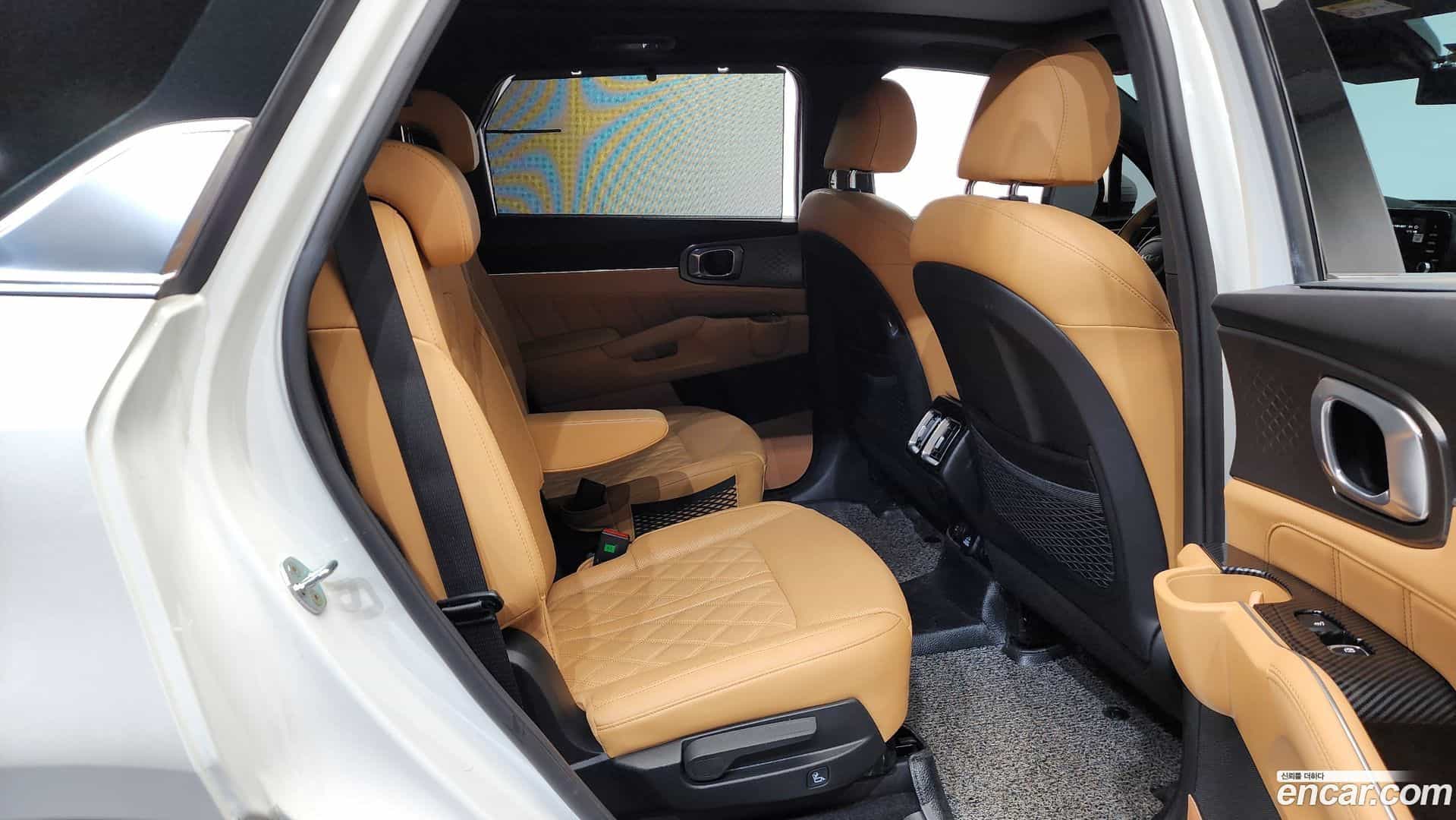 Sorento Kia 2021.6-INNER-036