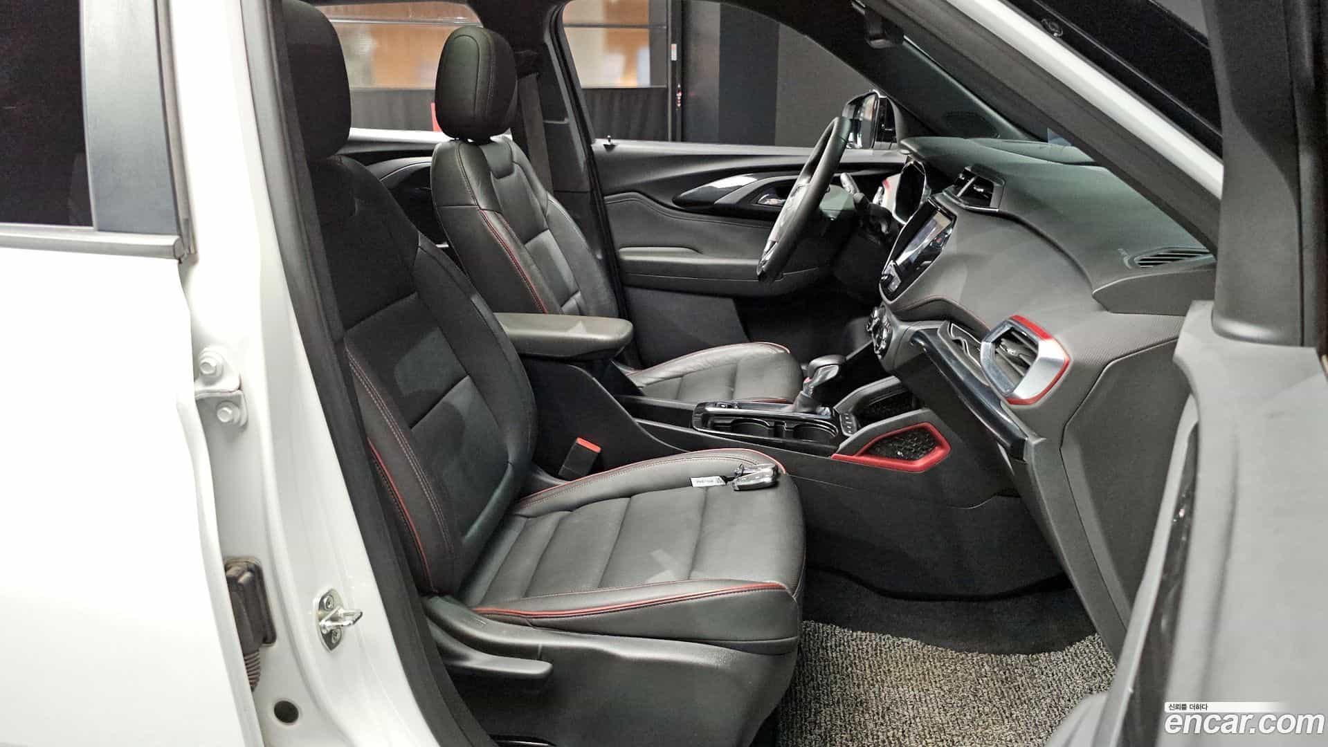 Trailblazer Chevrolet 2020.4-OPTION-016