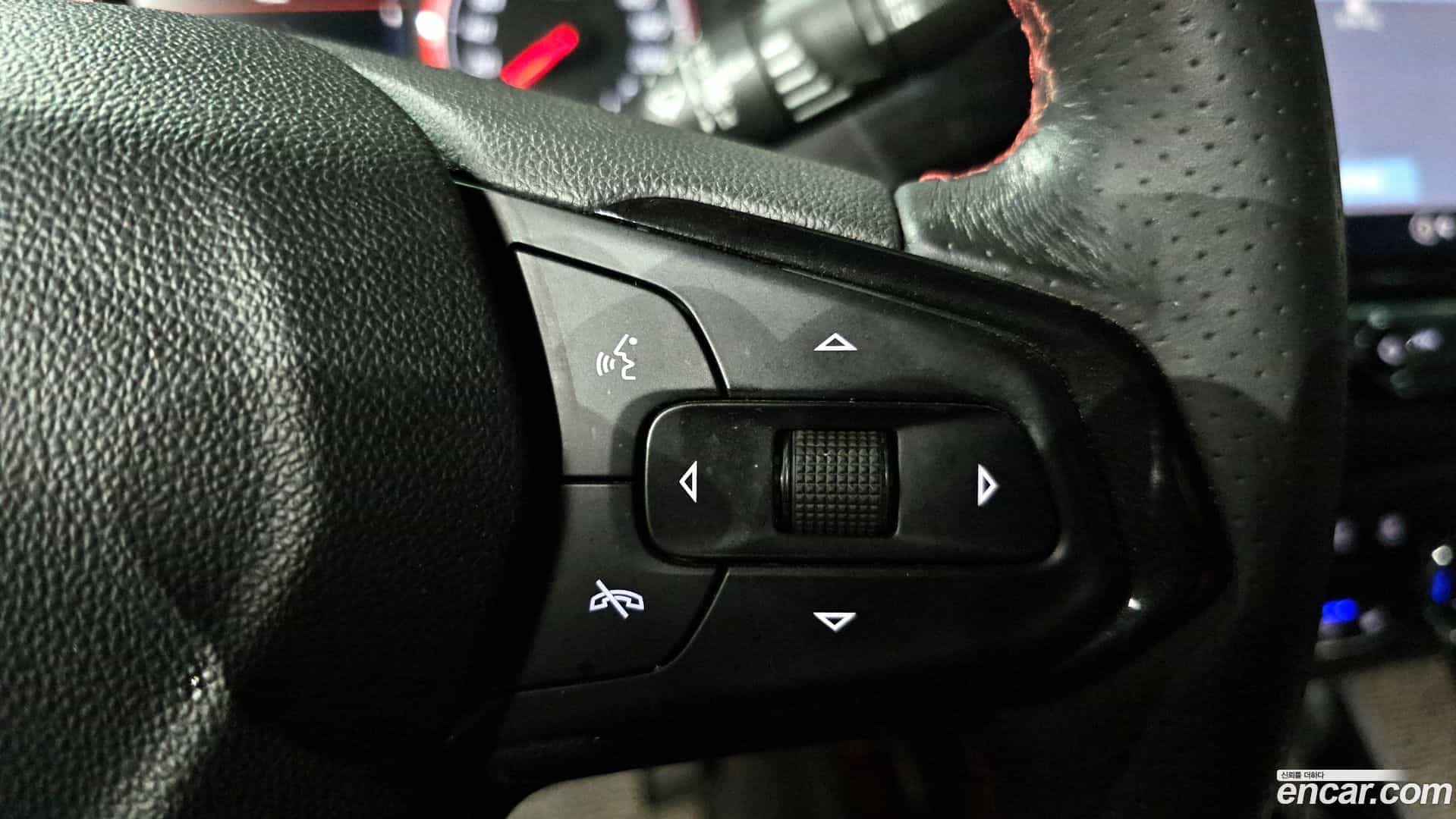 Trailblazer Chevrolet 2020.4-OPTION-047